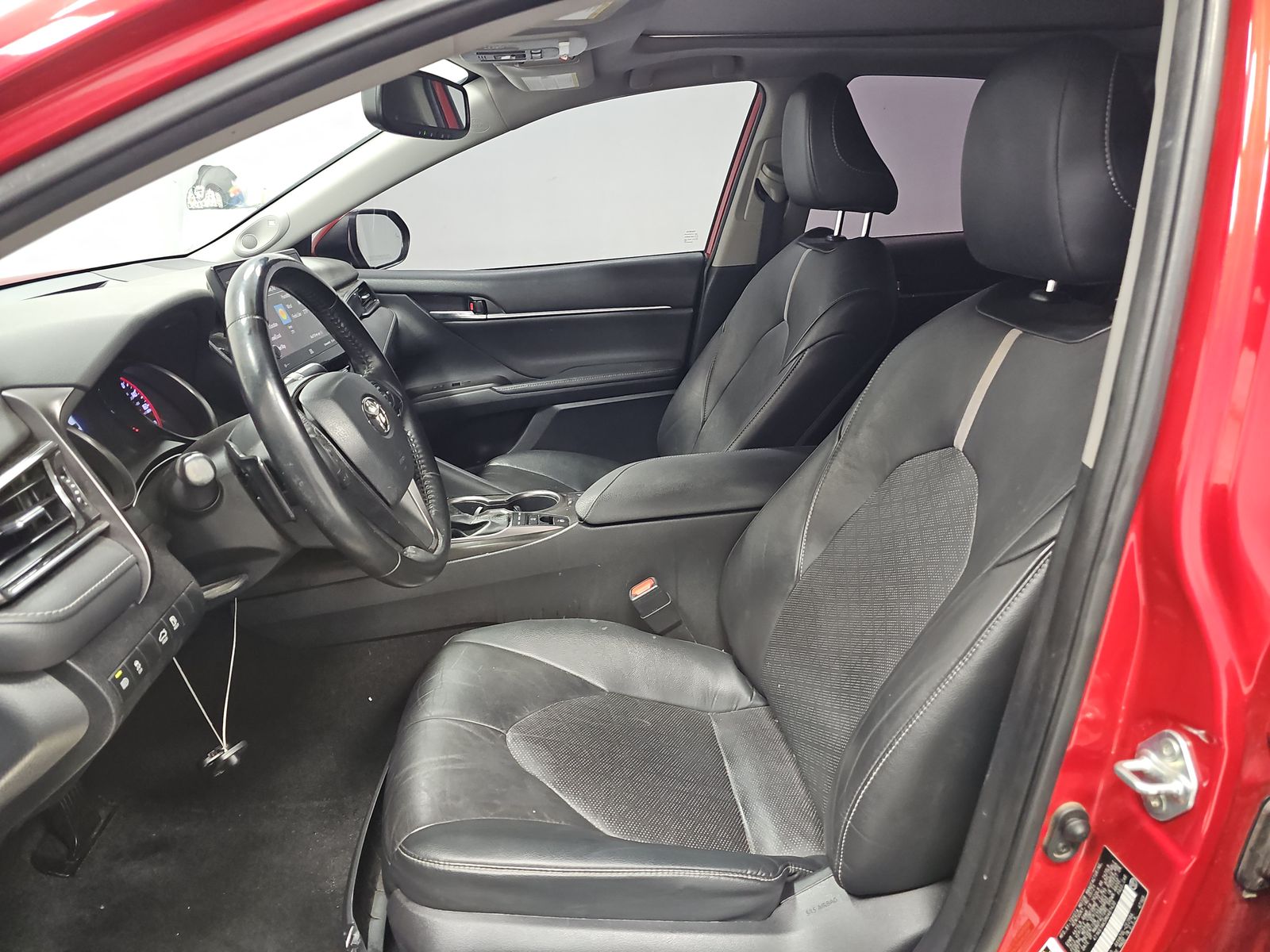 2021 Toyota Camry XSE FWD