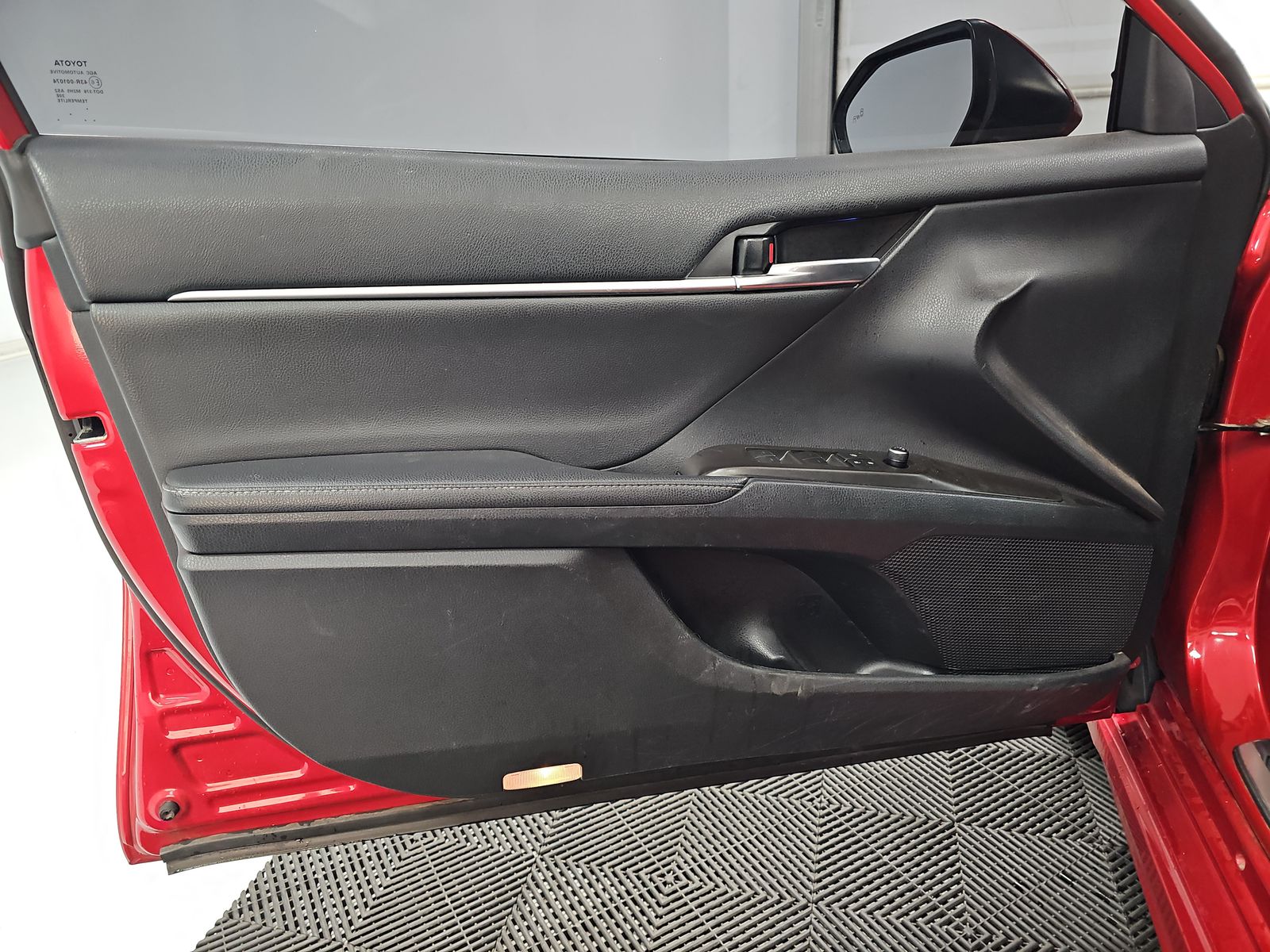 2021 Toyota Camry XSE FWD