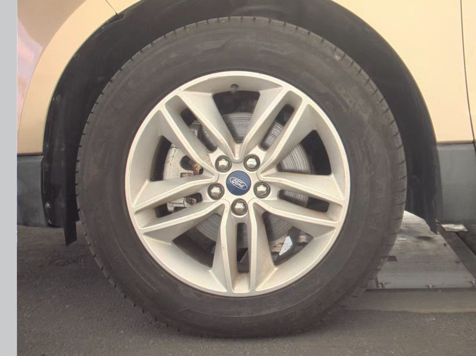 FORD EDGE - 10
