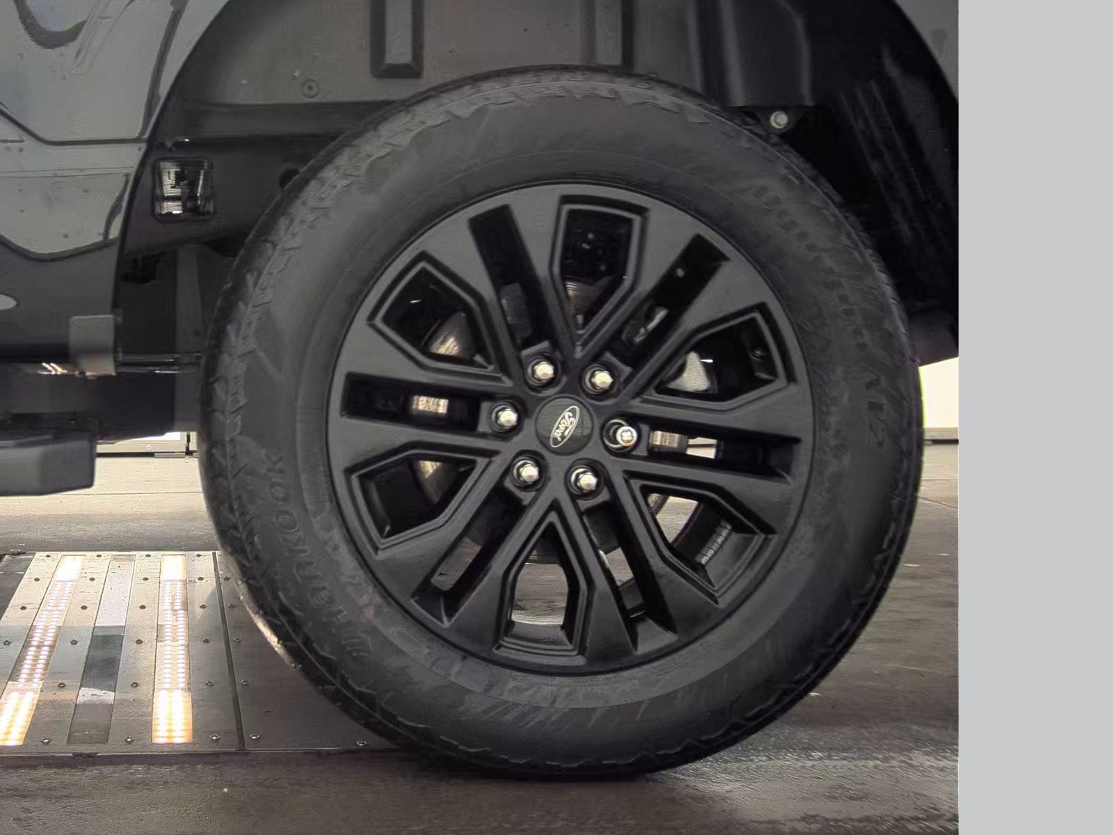 2024 Ford F-150 Hybrid Lariat AWD