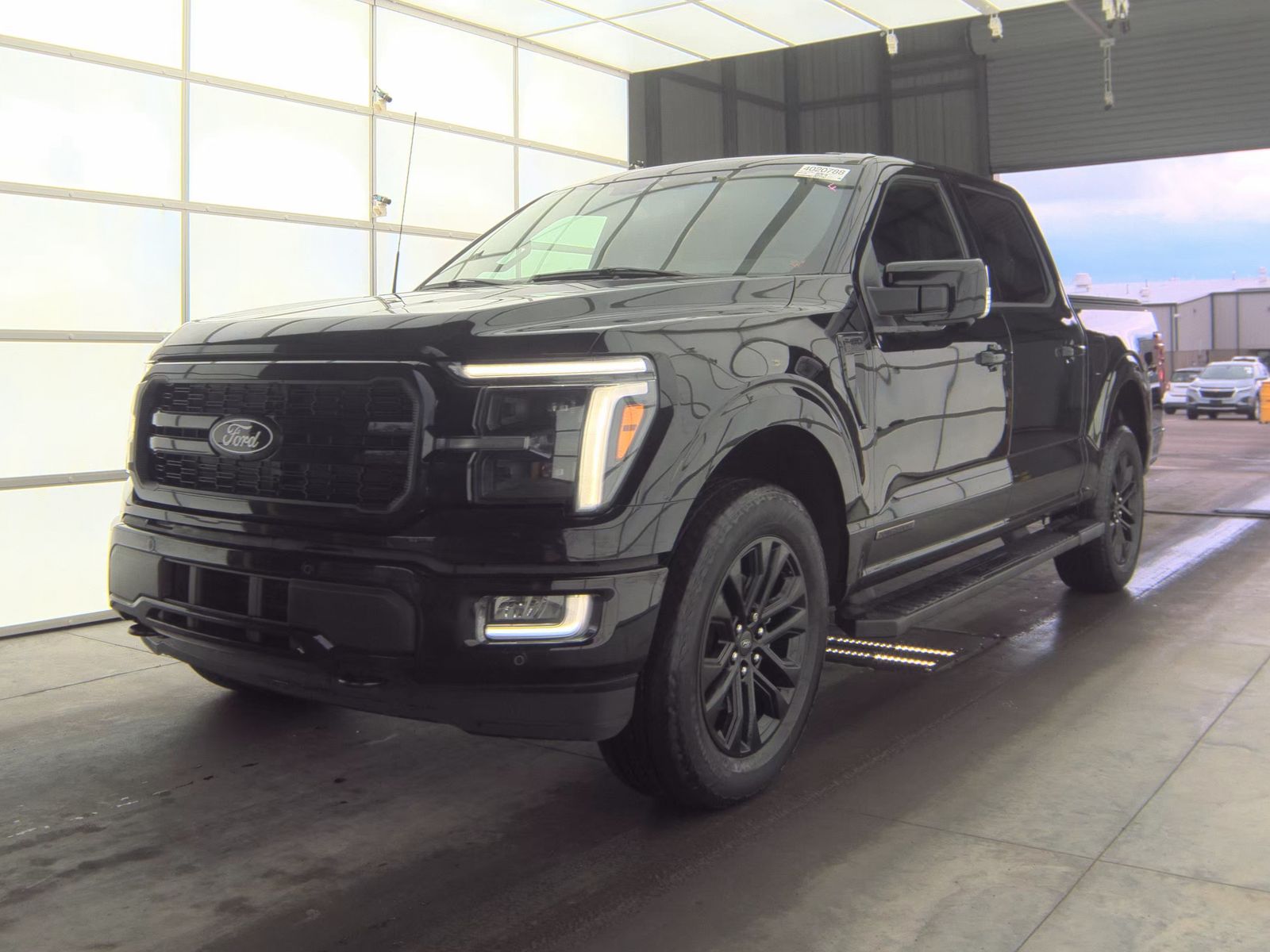2024 Ford F-150 Hybrid Lariat AWD