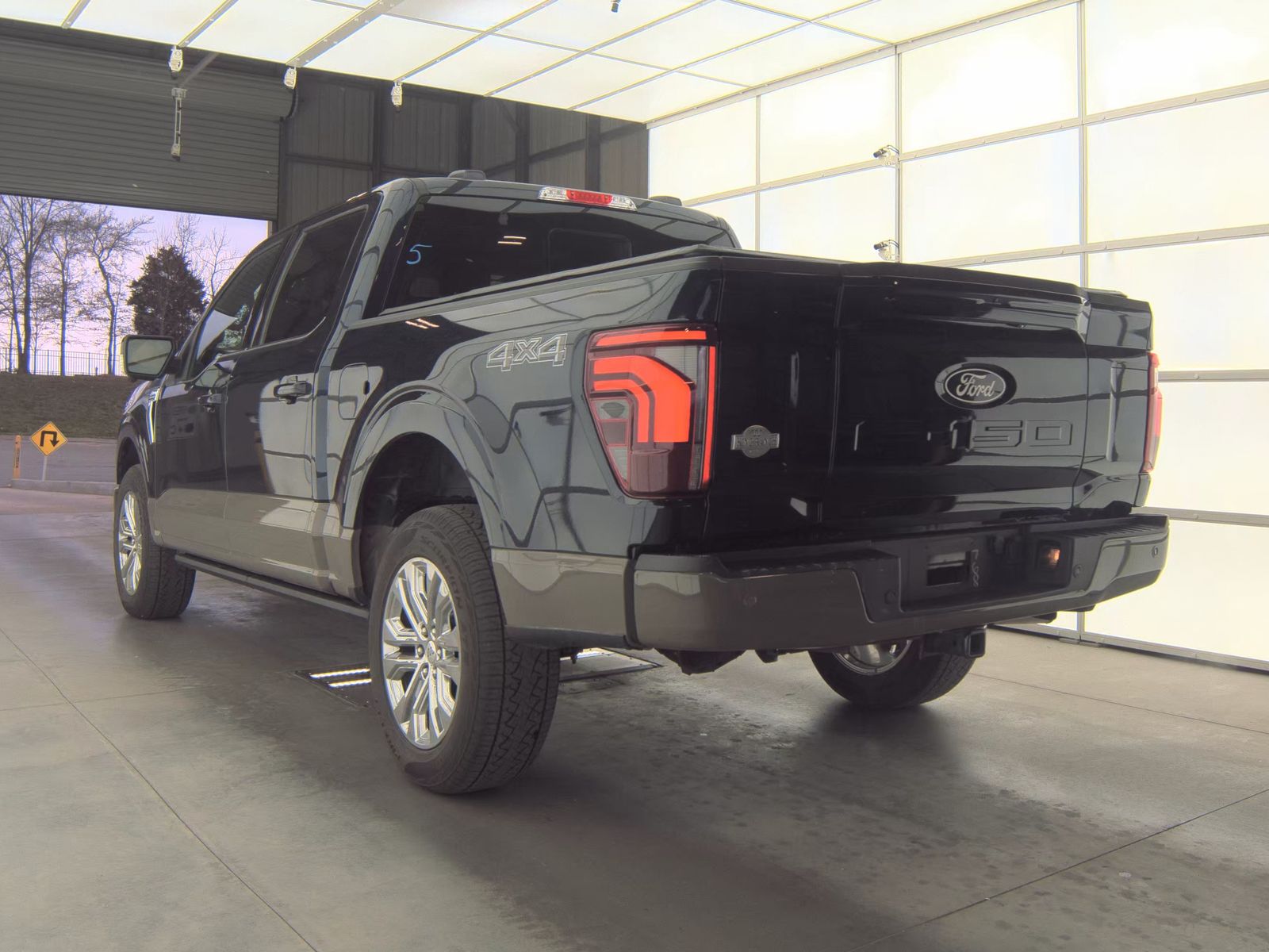 2025 Ford F-150 King Ranch AWD