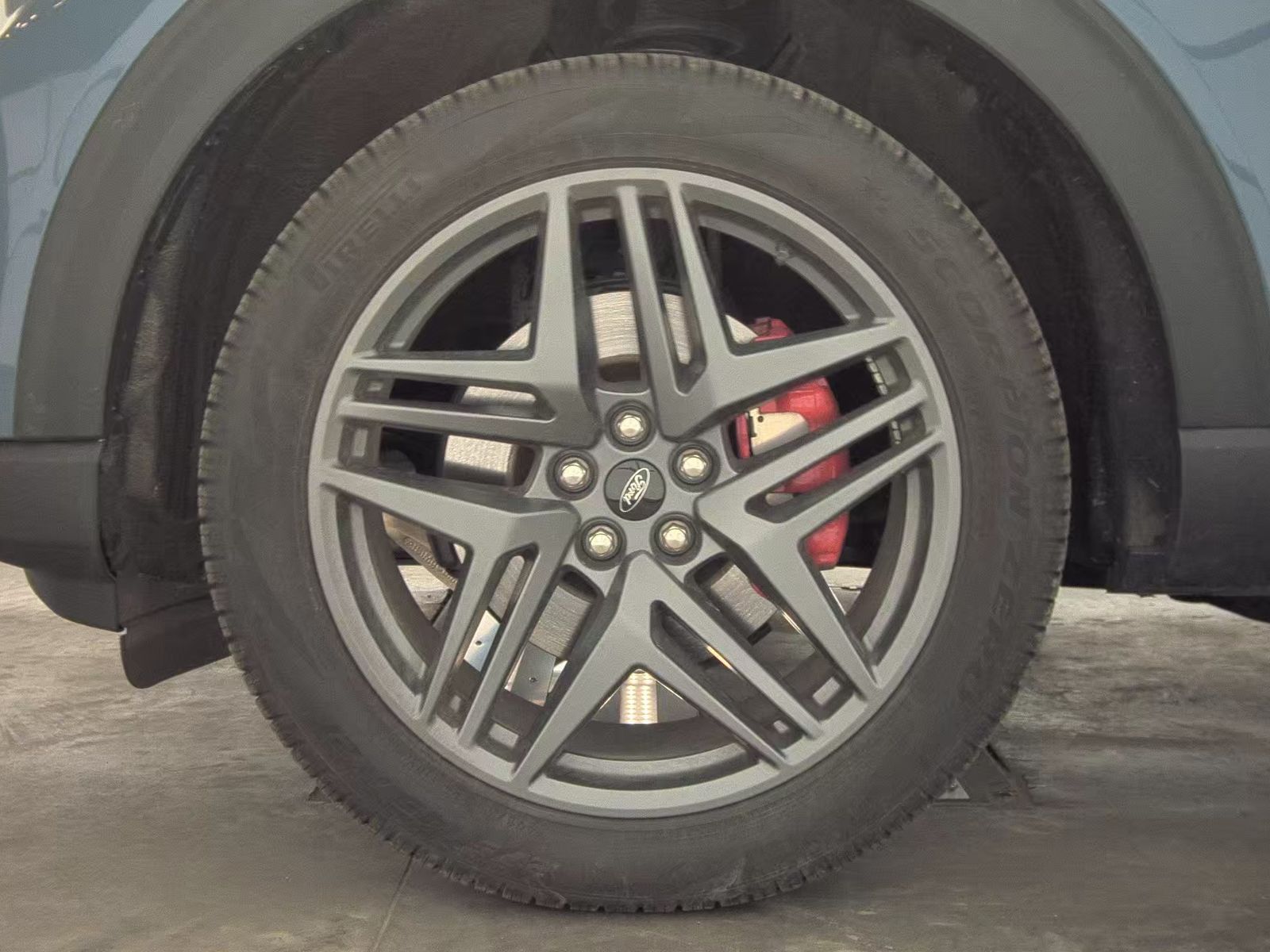 2025 Ford Explorer ST-Line AWD