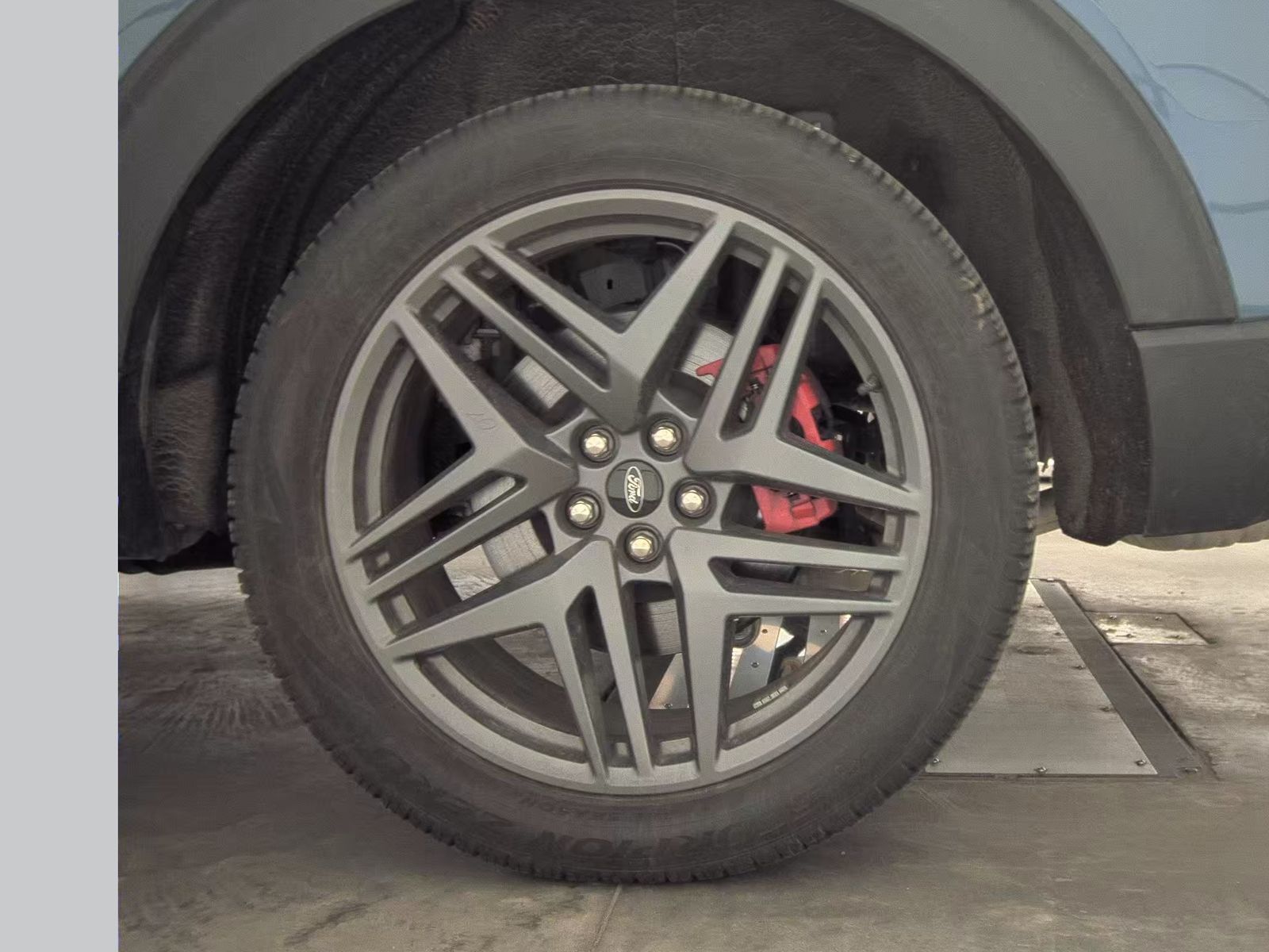 2025 Ford Explorer ST-Line AWD