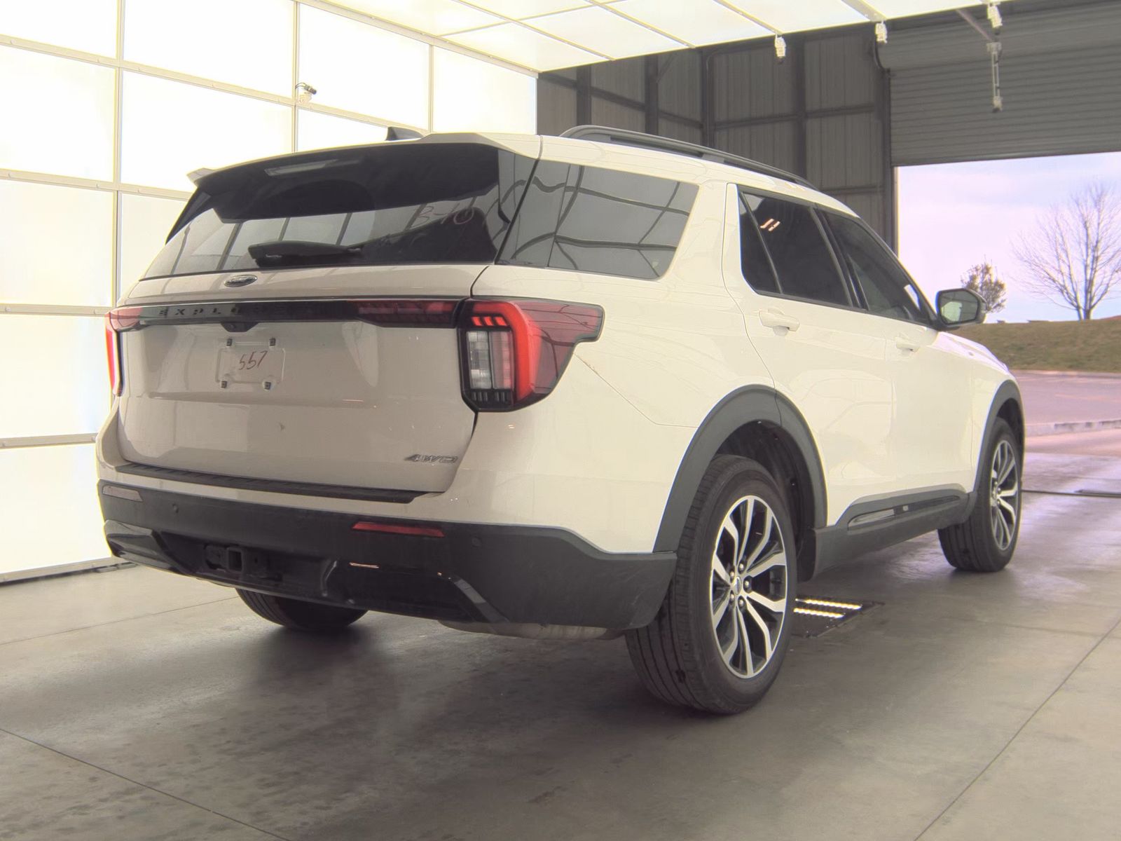 2025 Ford Explorer ST-Line AWD