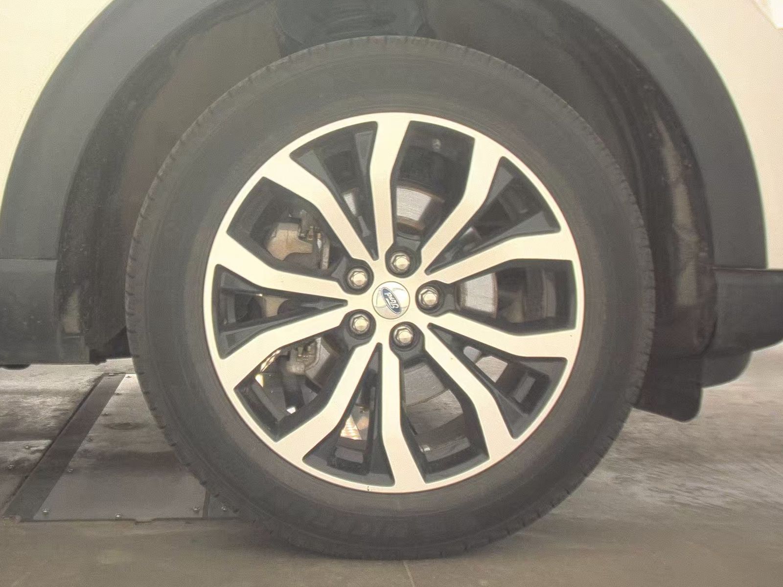 2025 Ford Explorer ST-Line AWD