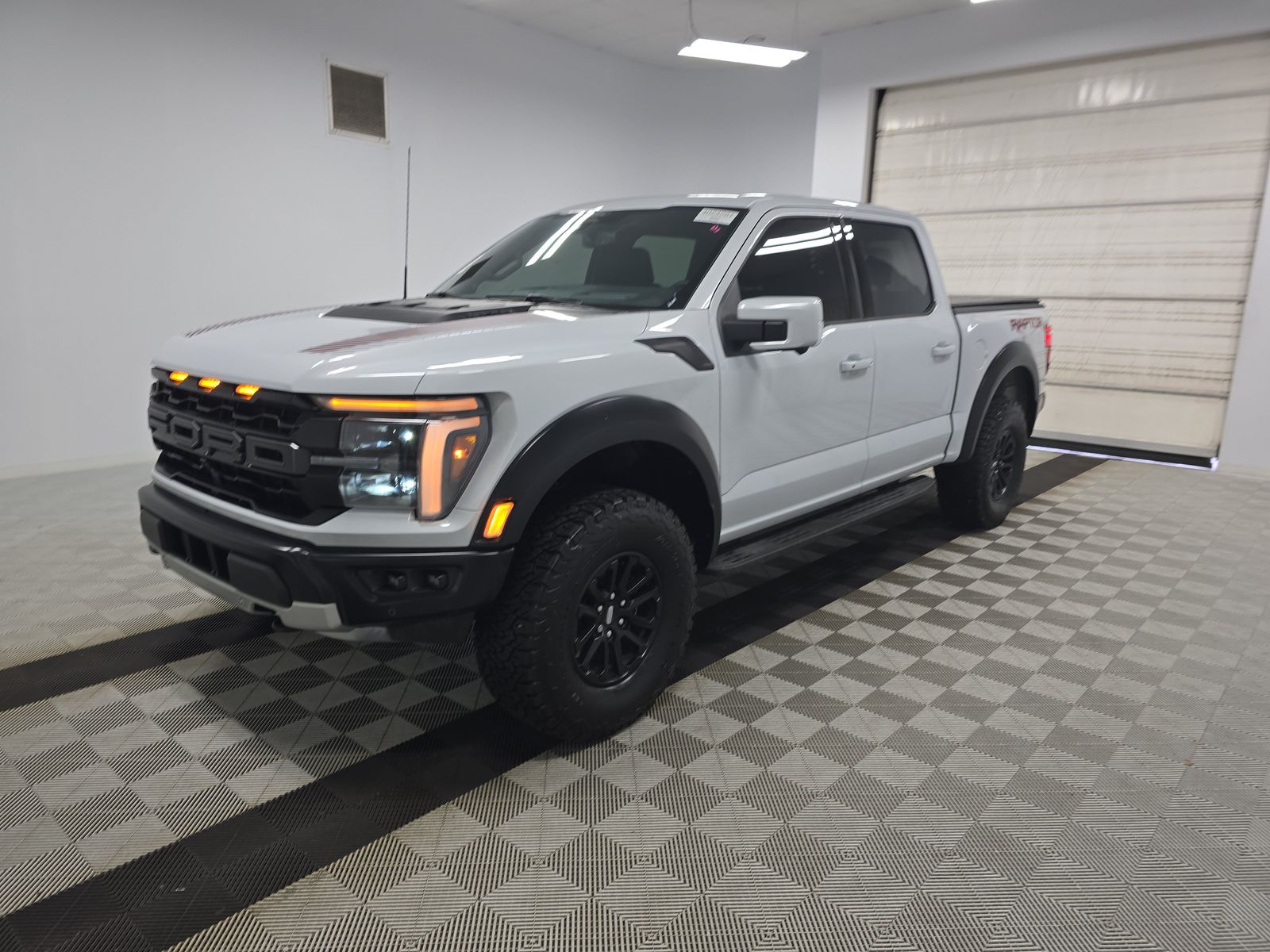 2025 Ford F-150 Raptor AWD