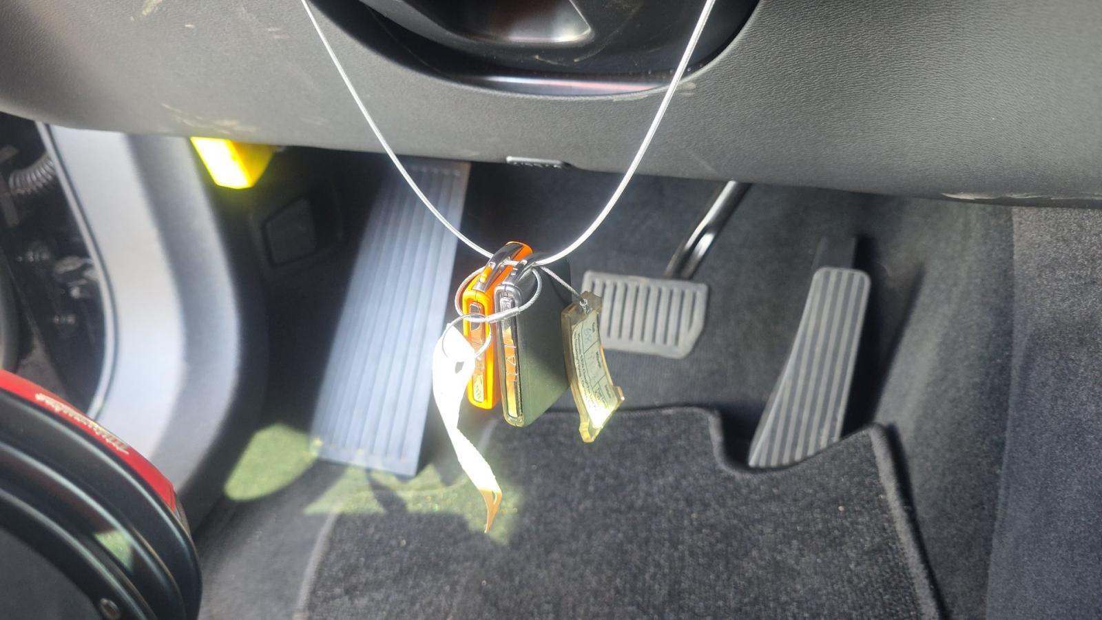 2025 Volvo XC60 B5 Plus FWD