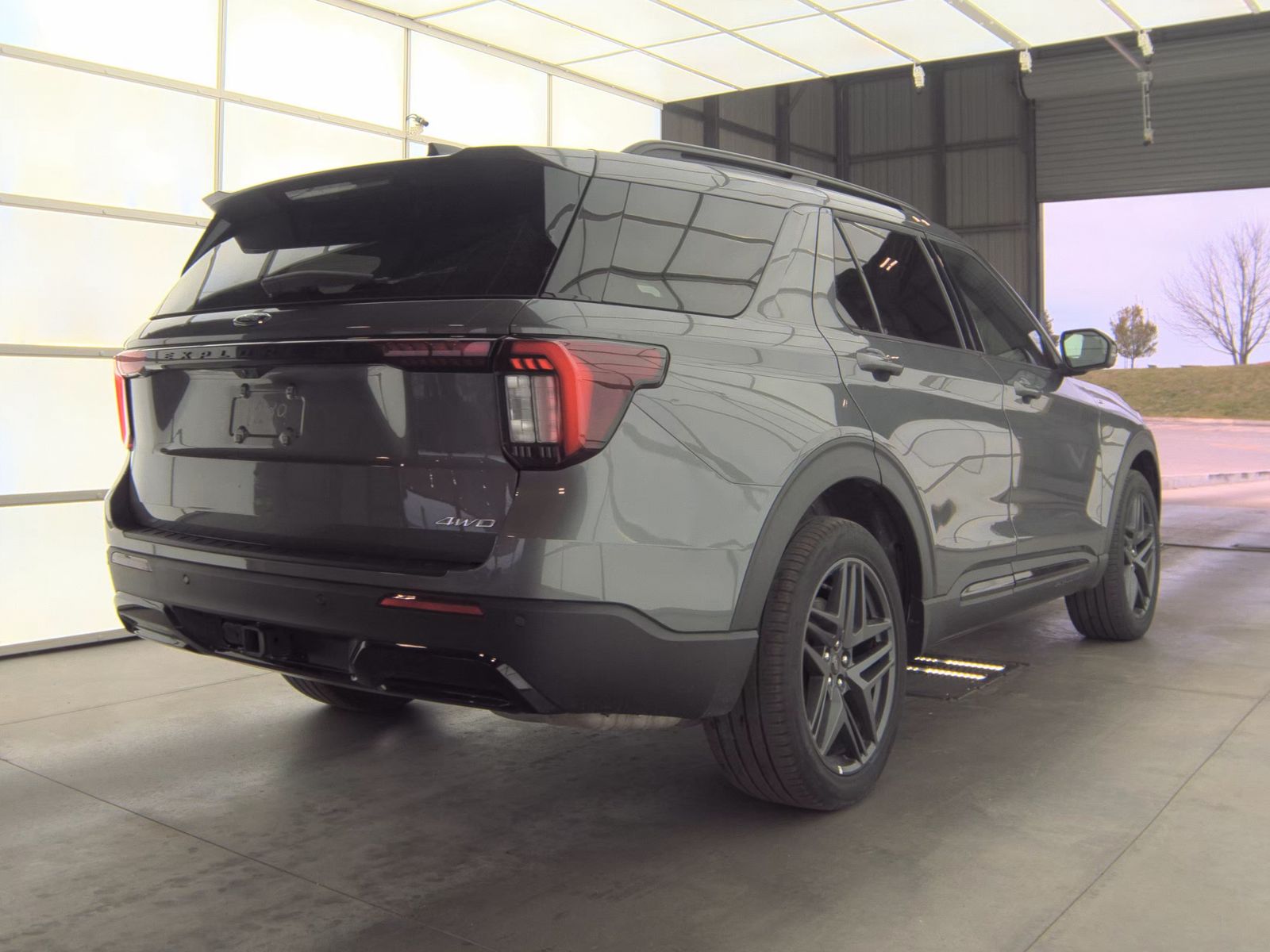 2025 Ford Explorer ST-Line AWD