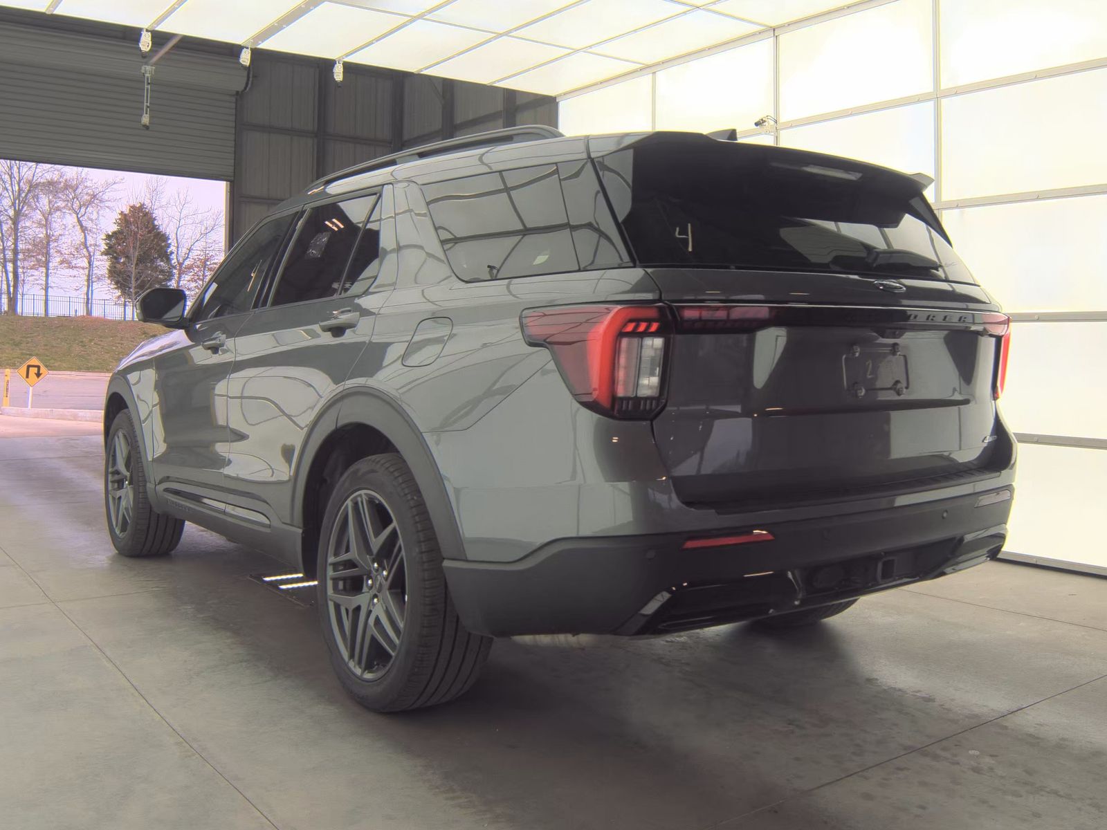 2025 Ford Explorer ST-Line AWD