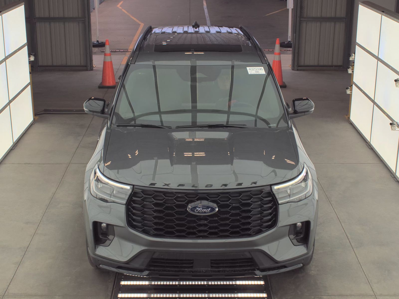 2025 Ford Explorer ST-Line AWD