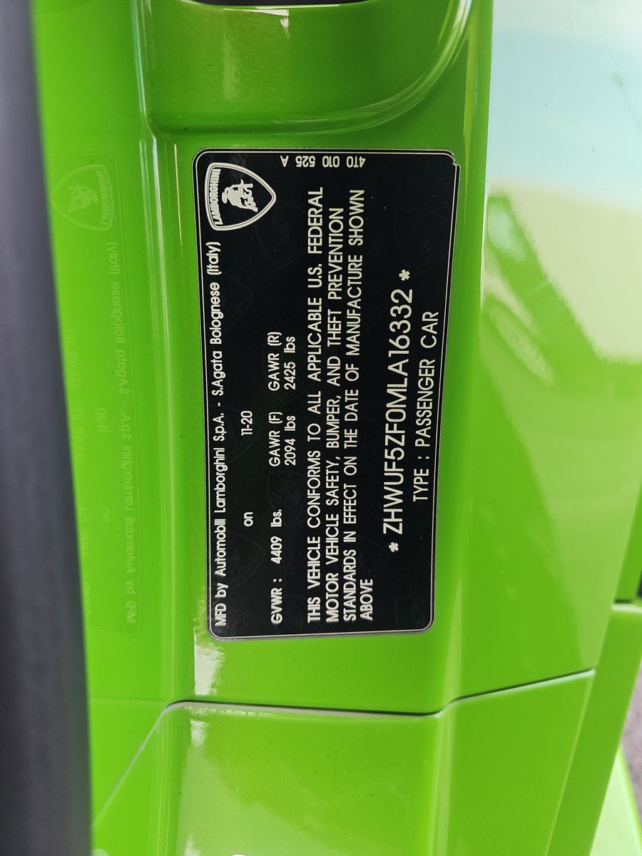 2021 Lamborghini Huracan EVO FWD