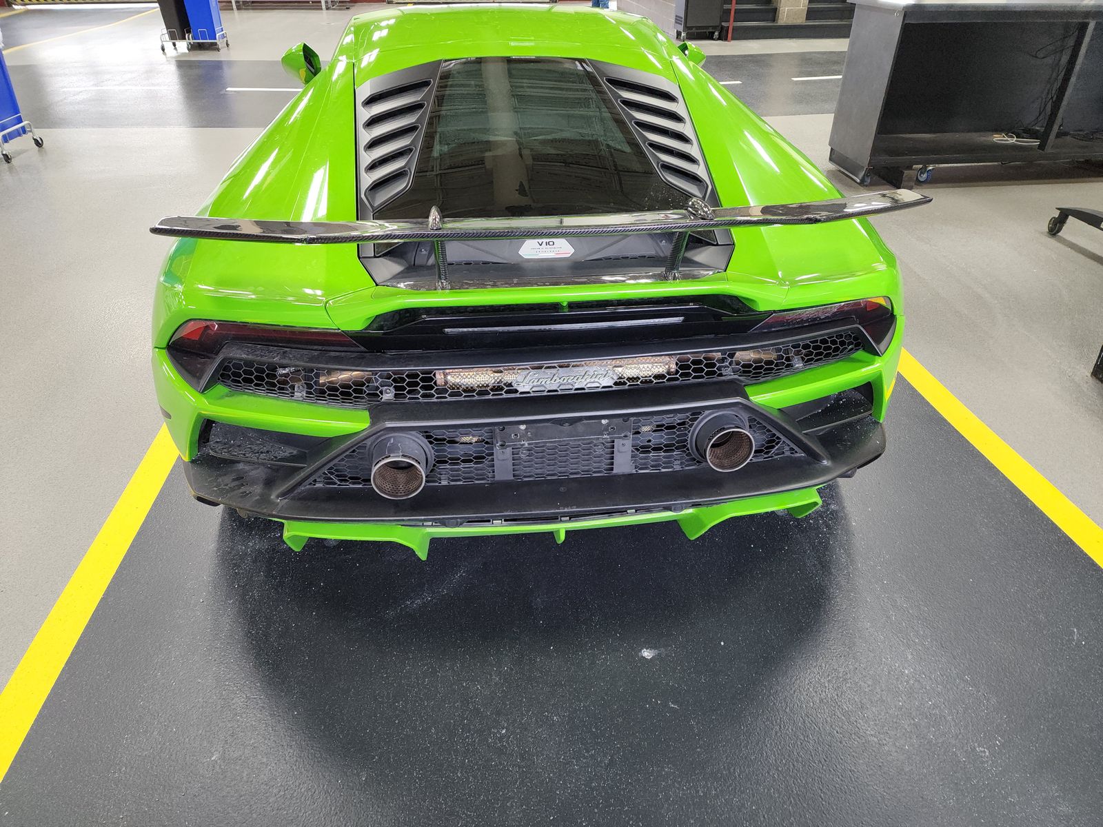 2021 Lamborghini Huracan EVO FWD