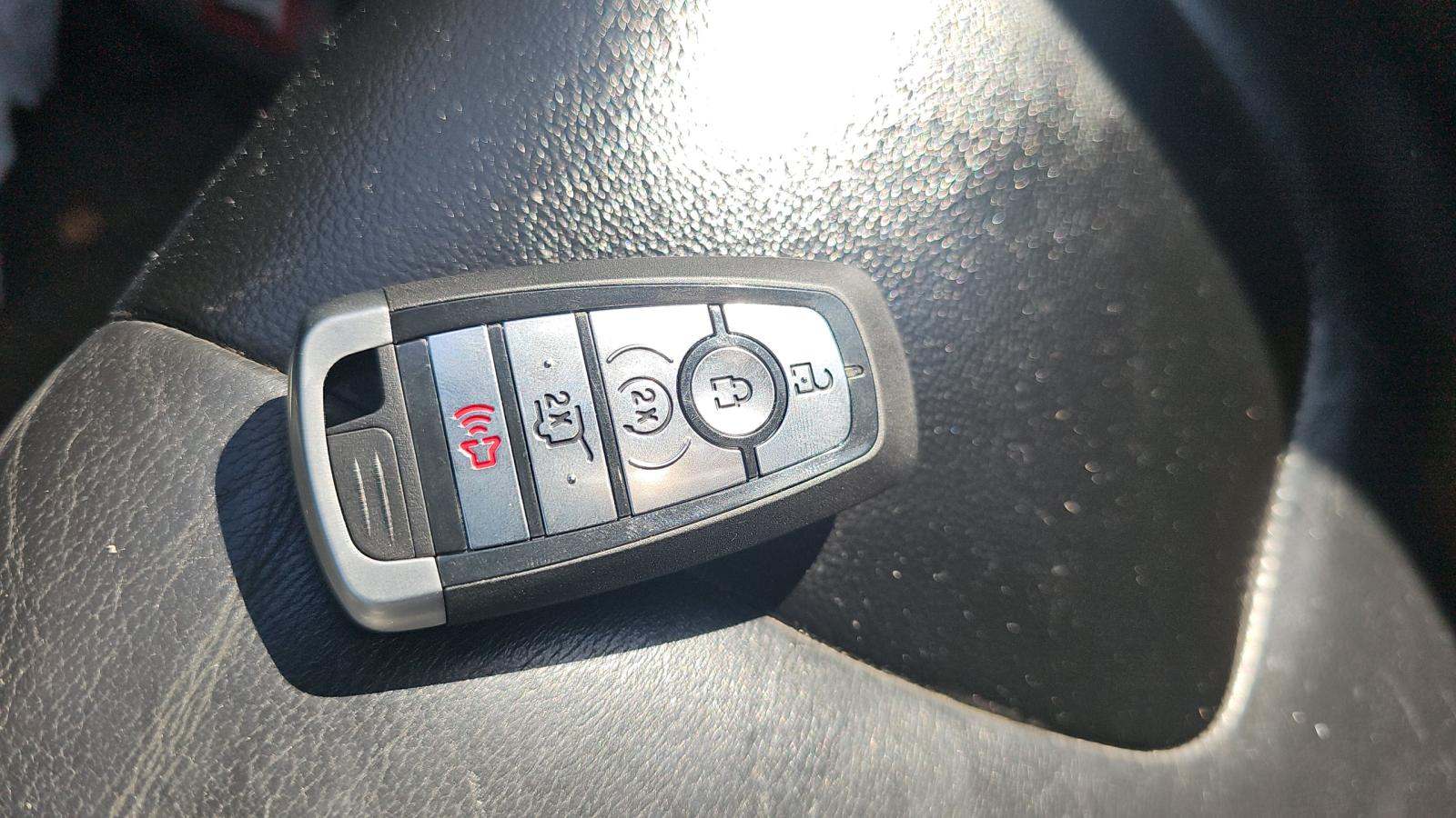 2022 Ford Edge Titanium AWD