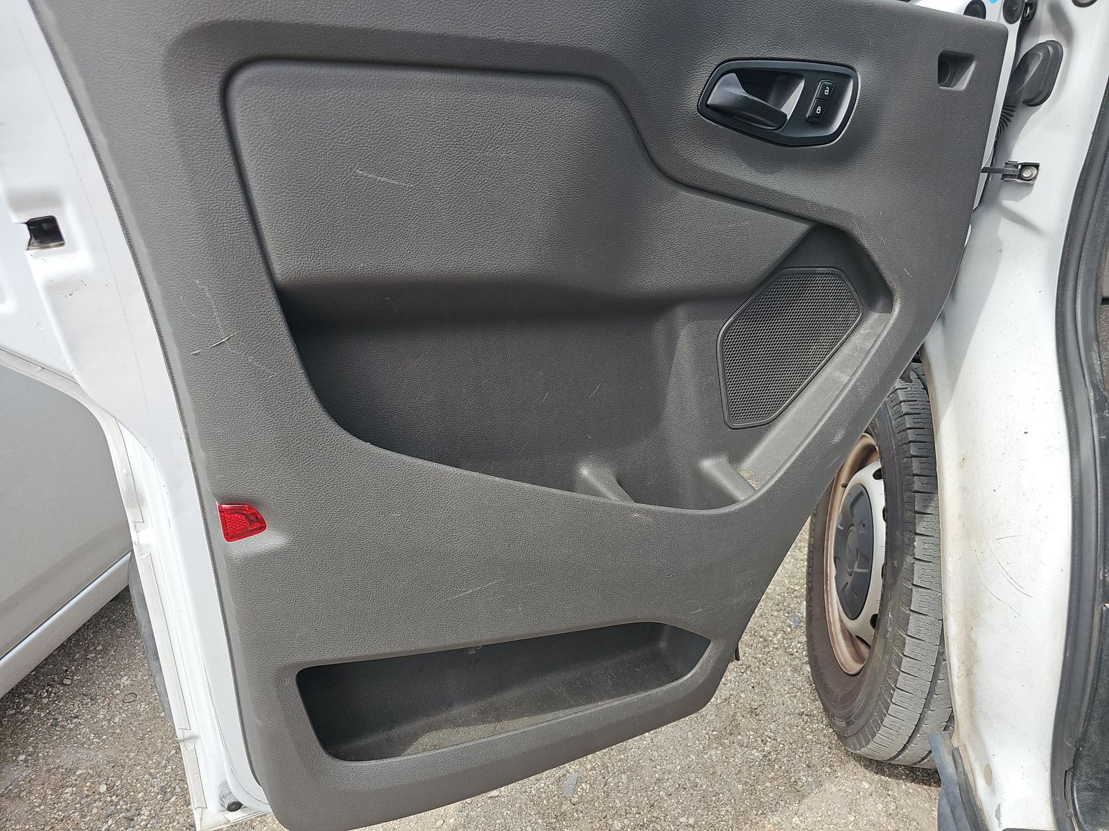 FORD TRANSIT 350 - 10