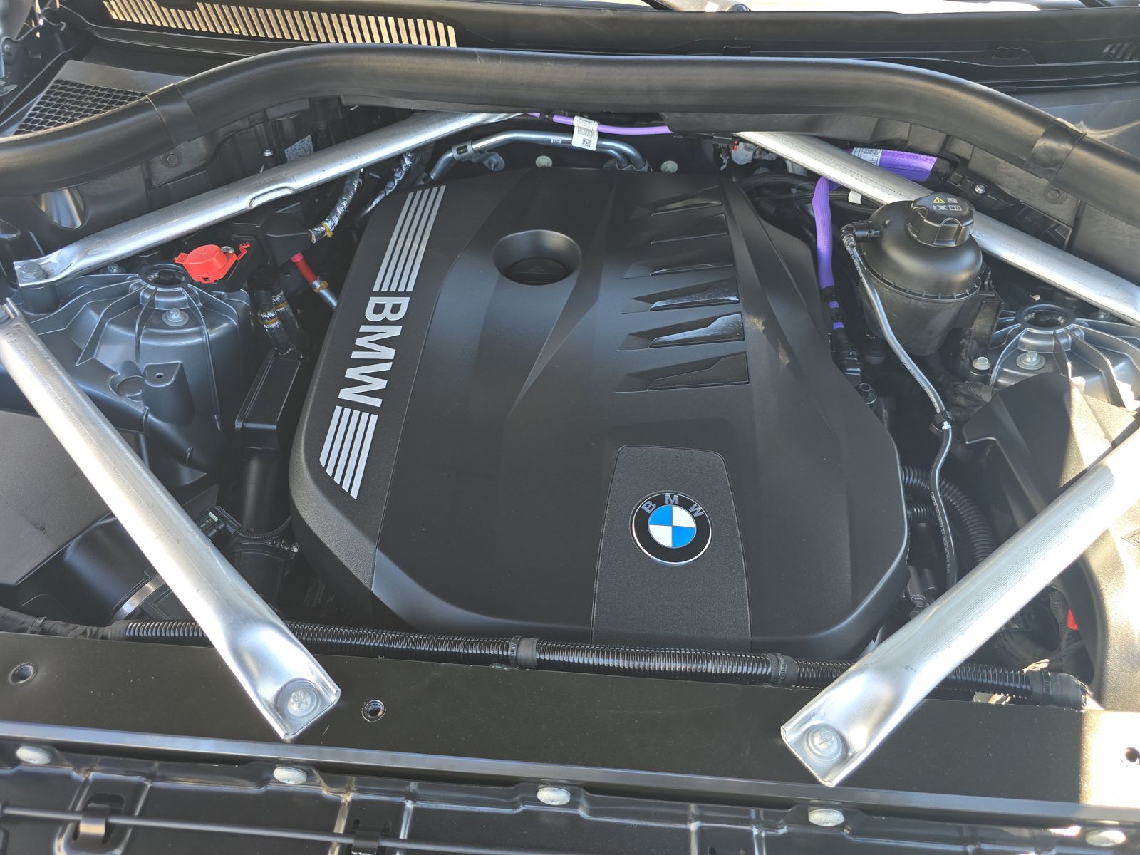 2024 BMW X6 xDrive40i AWD