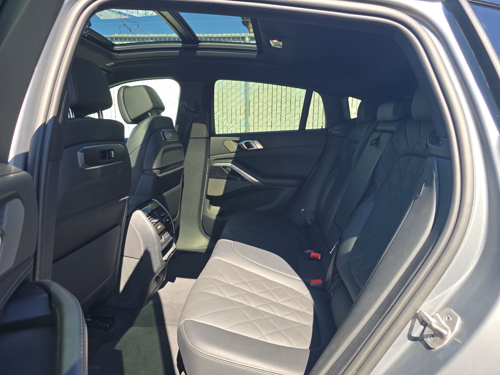 2024 BMW X6 xDrive40i AWD