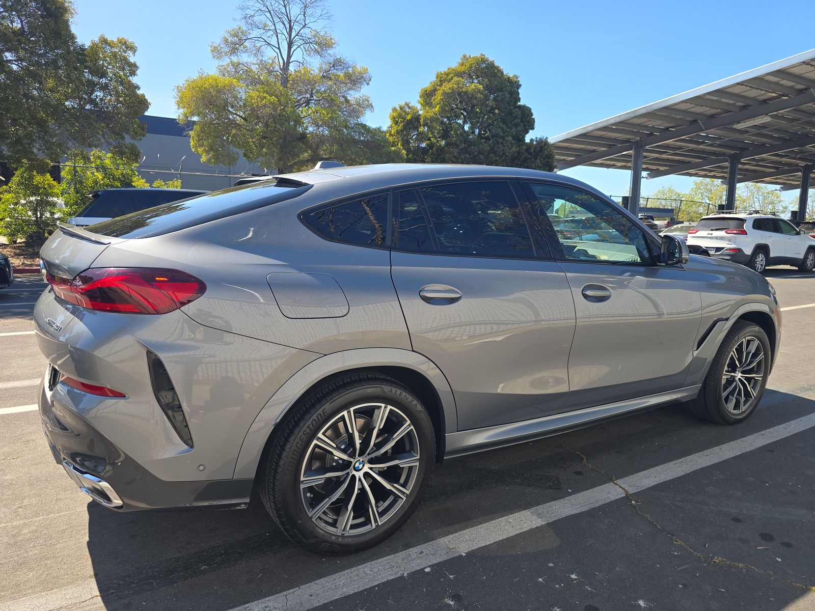 2024 BMW X6 xDrive40i AWD