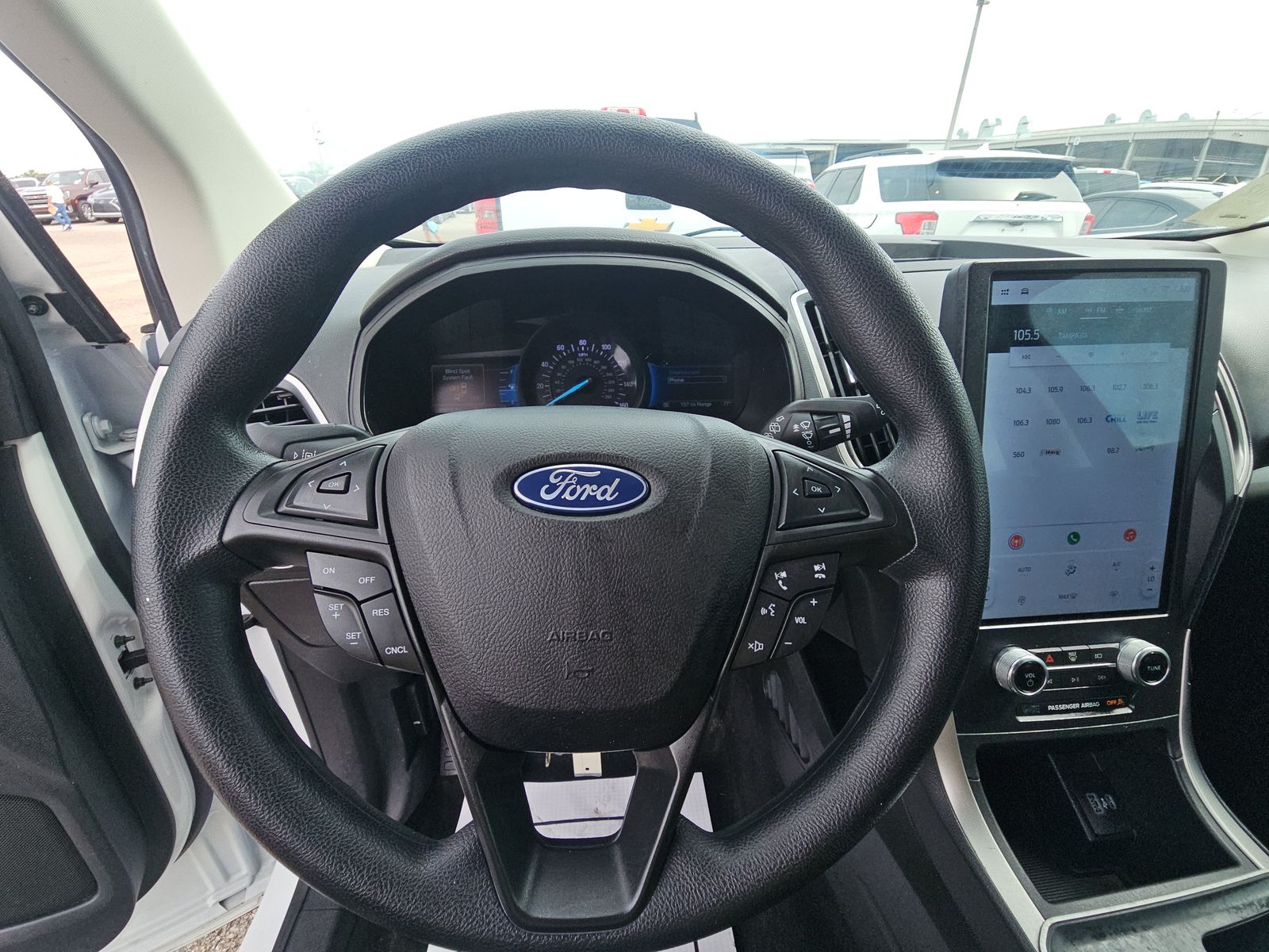 2022 Ford Edge SE AWD
