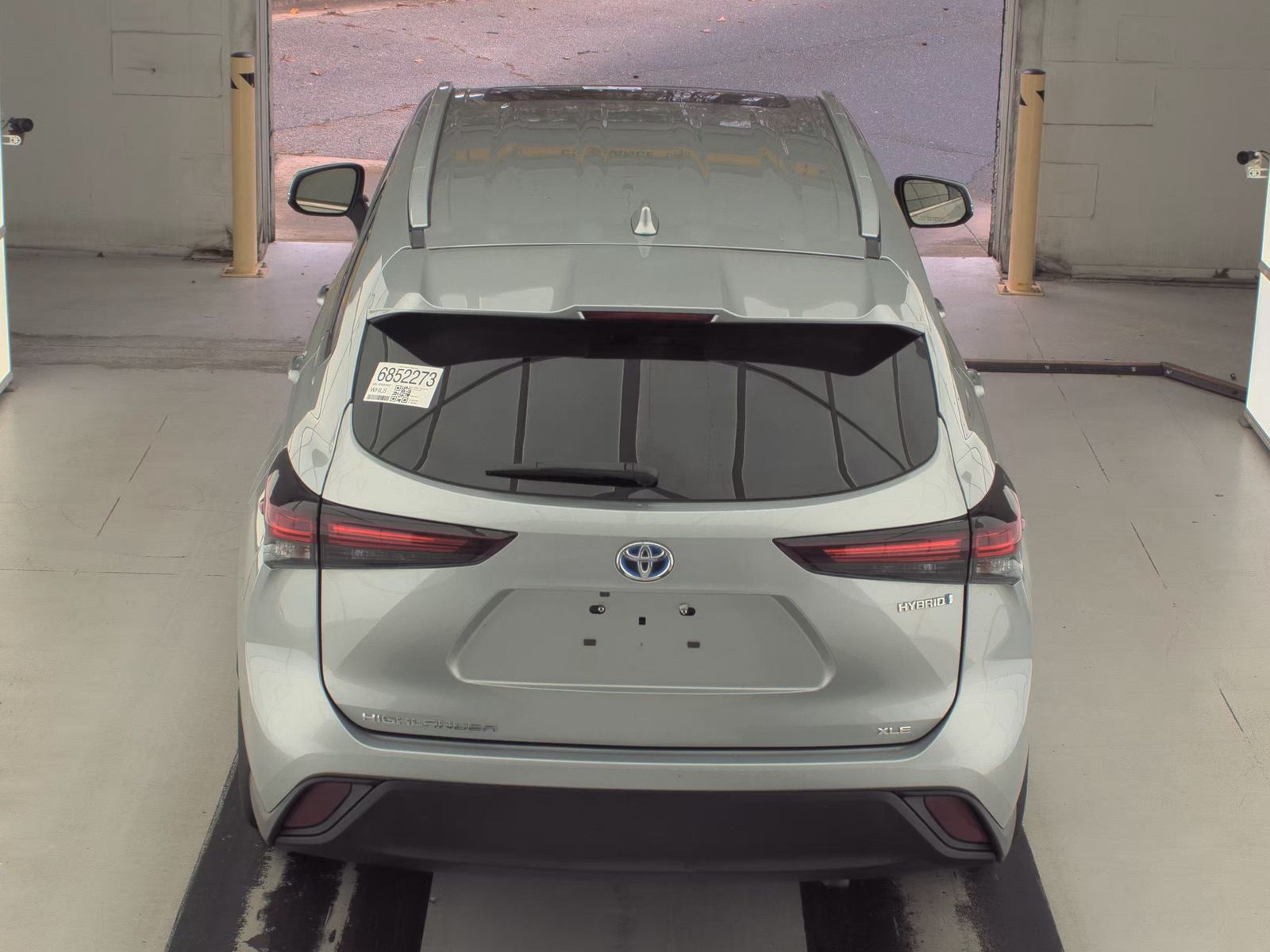 TOYOTA PRIUS - 7