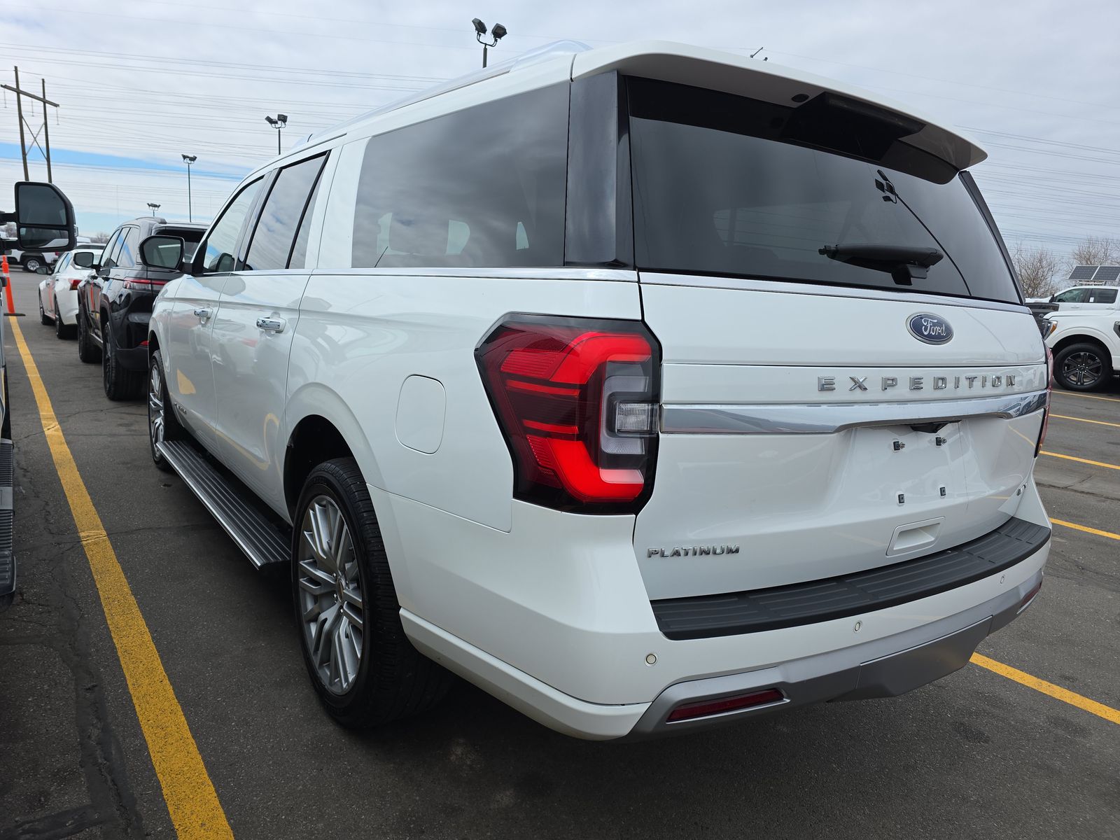 FORD EXPEDITION MAX - 7