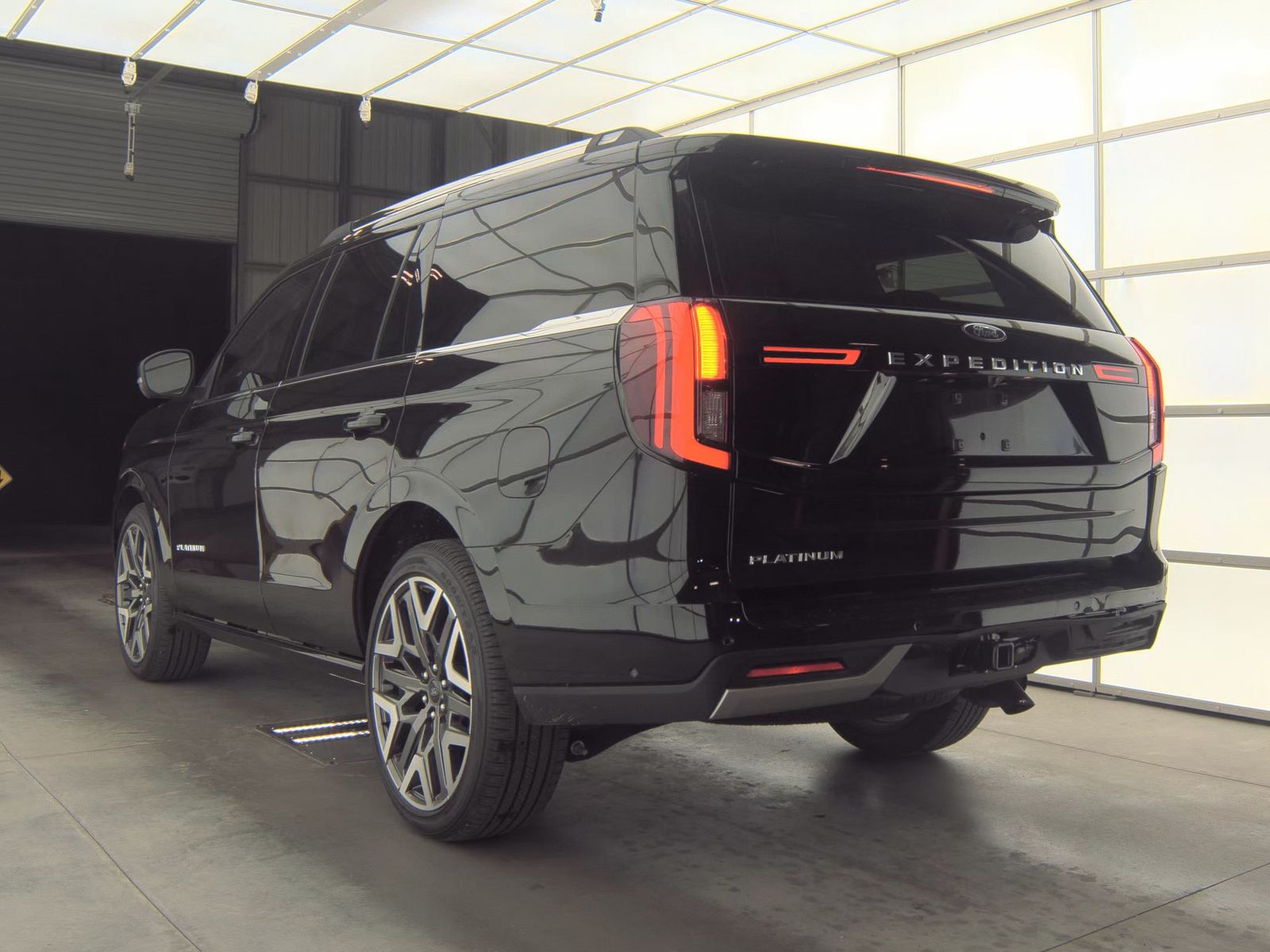 FORD EXPEDITION - 9