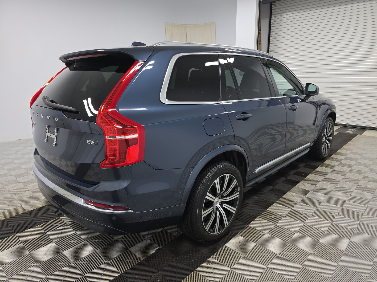 2024 Volvo XC90 B6 Plus AWD