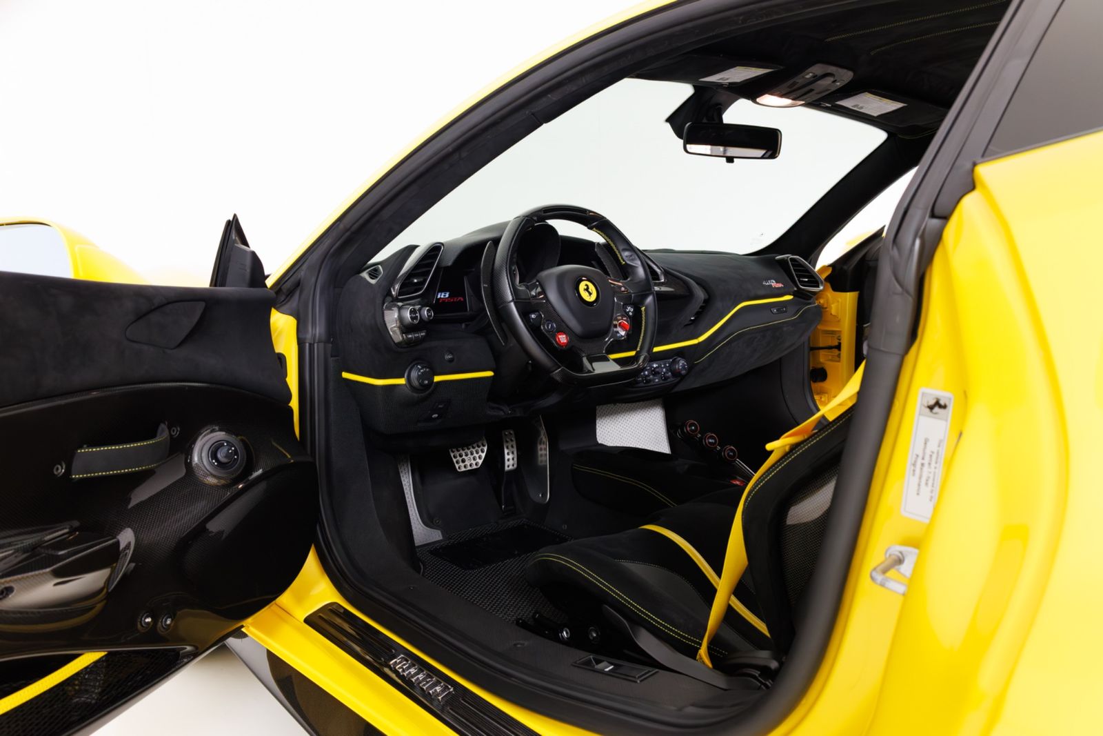 2020 Ferrari 488 Pista RWD