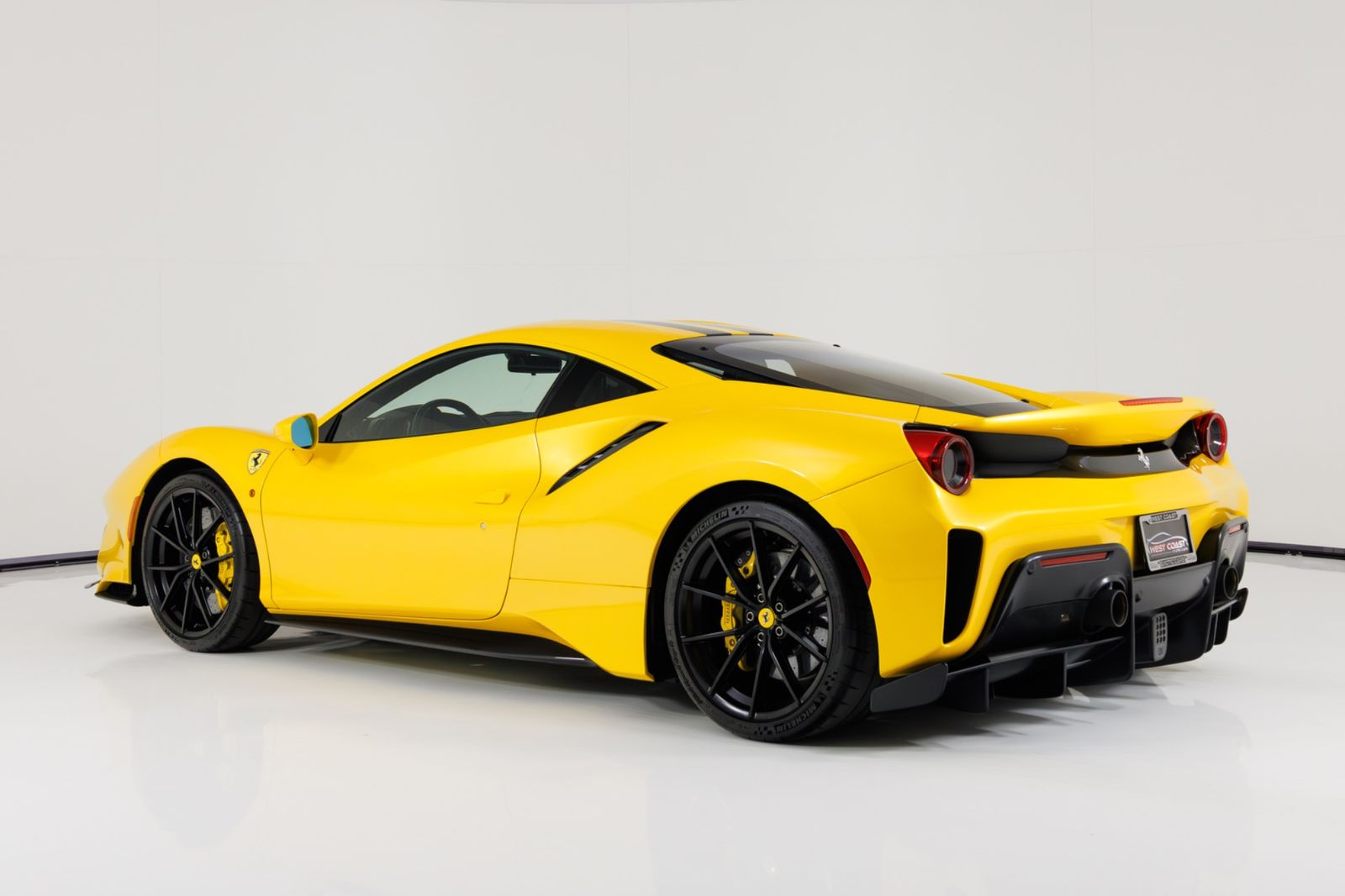 2020 Ferrari 488 Pista RWD