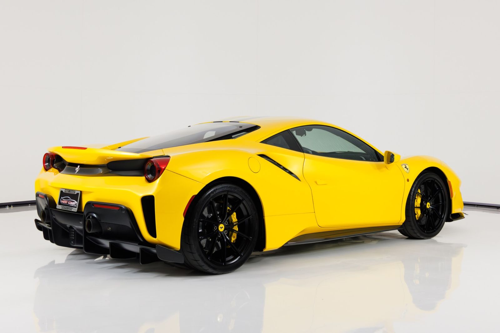 2020 Ferrari 488 Pista RWD