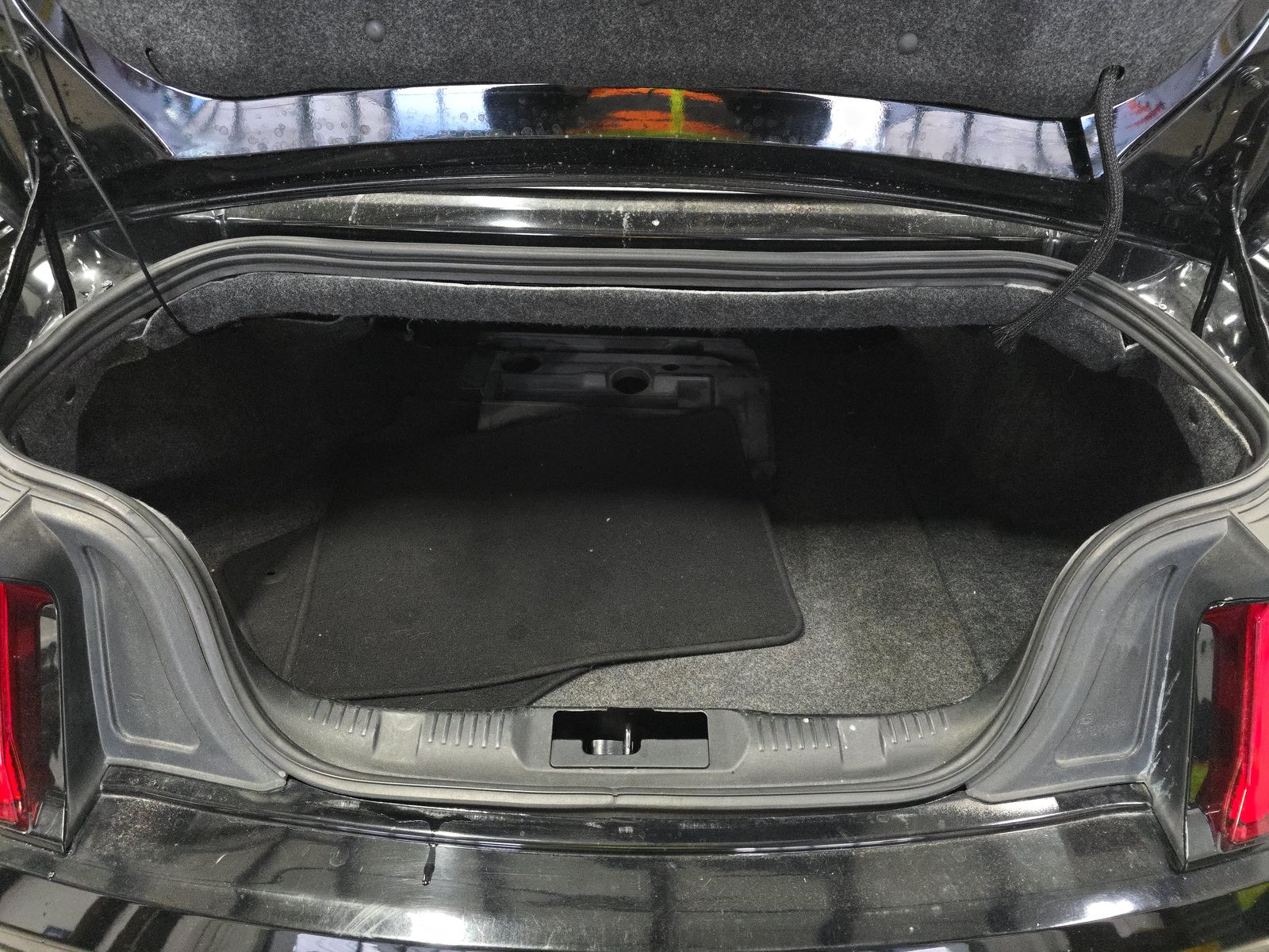 2020 Ford Mustang EcoBoost Premium RWD