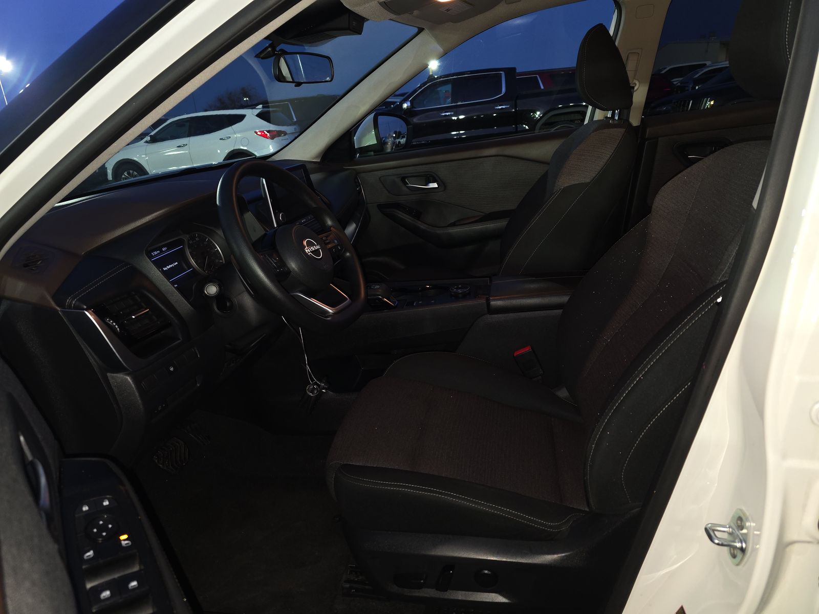 2022 Nissan Rogue SV AWD