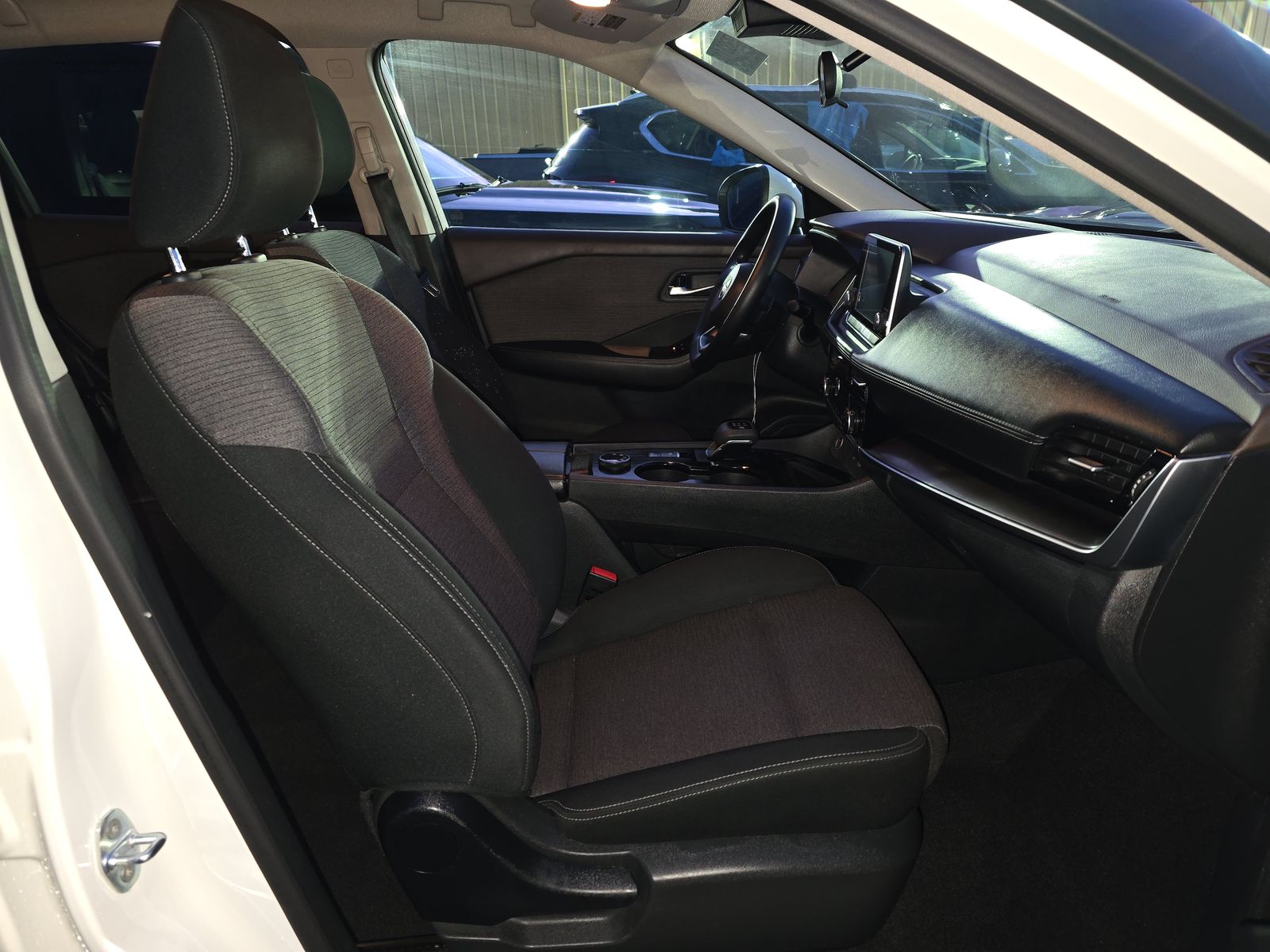 2022 Nissan Rogue SV AWD