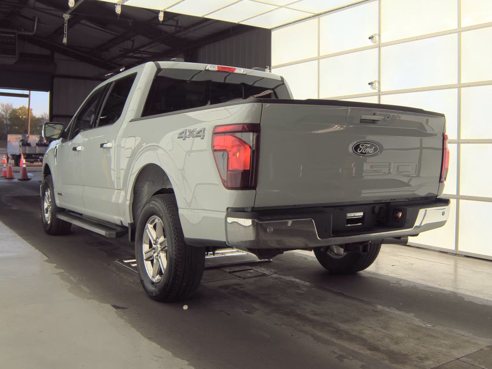 2024 Ford F-150 Hybrid XLT AWD