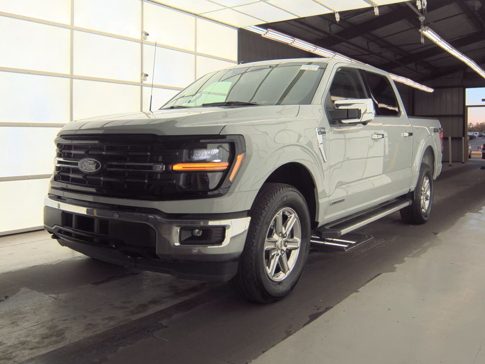 2024 Ford F-150 Hybrid XLT AWD