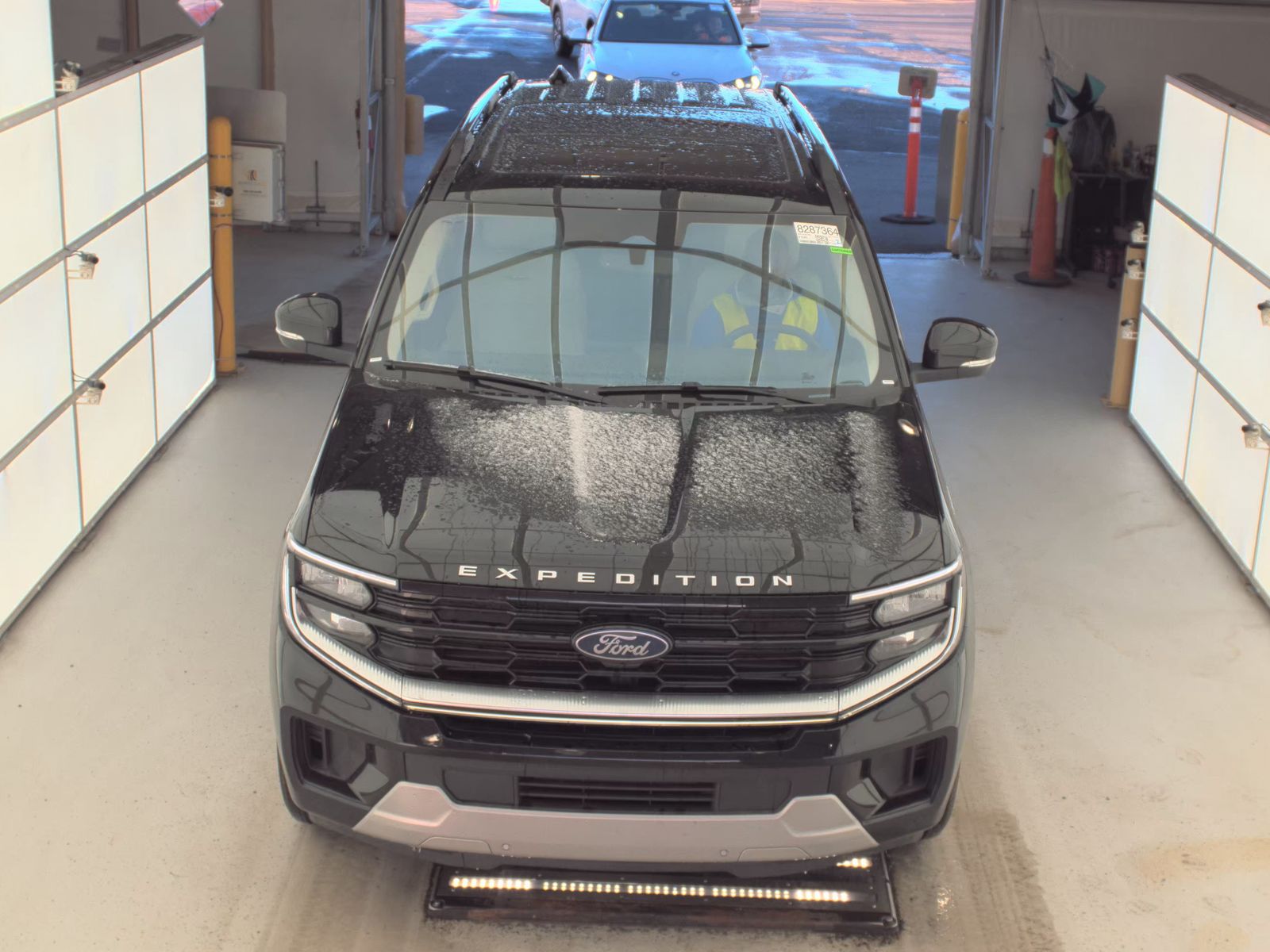 FORD EXPEDITION - 3