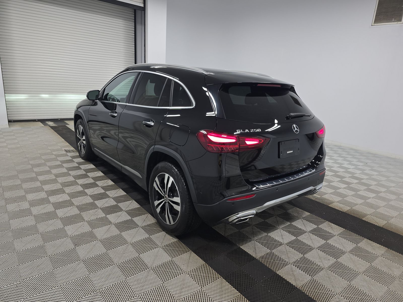 MERCEDES-BENZ GLA-CLASS - 7