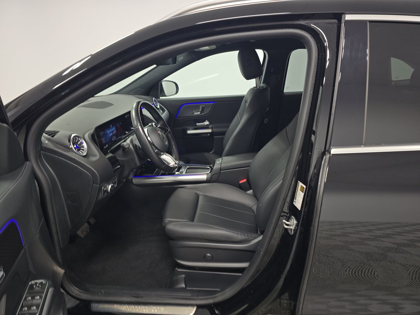 MERCEDES-BENZ GLA-CLASS - 8