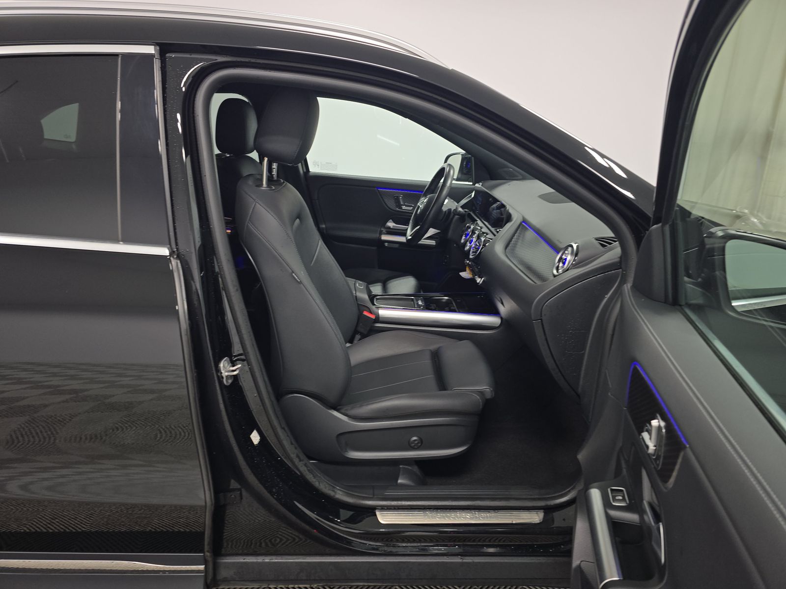 MERCEDES-BENZ GLA-CLASS - 9