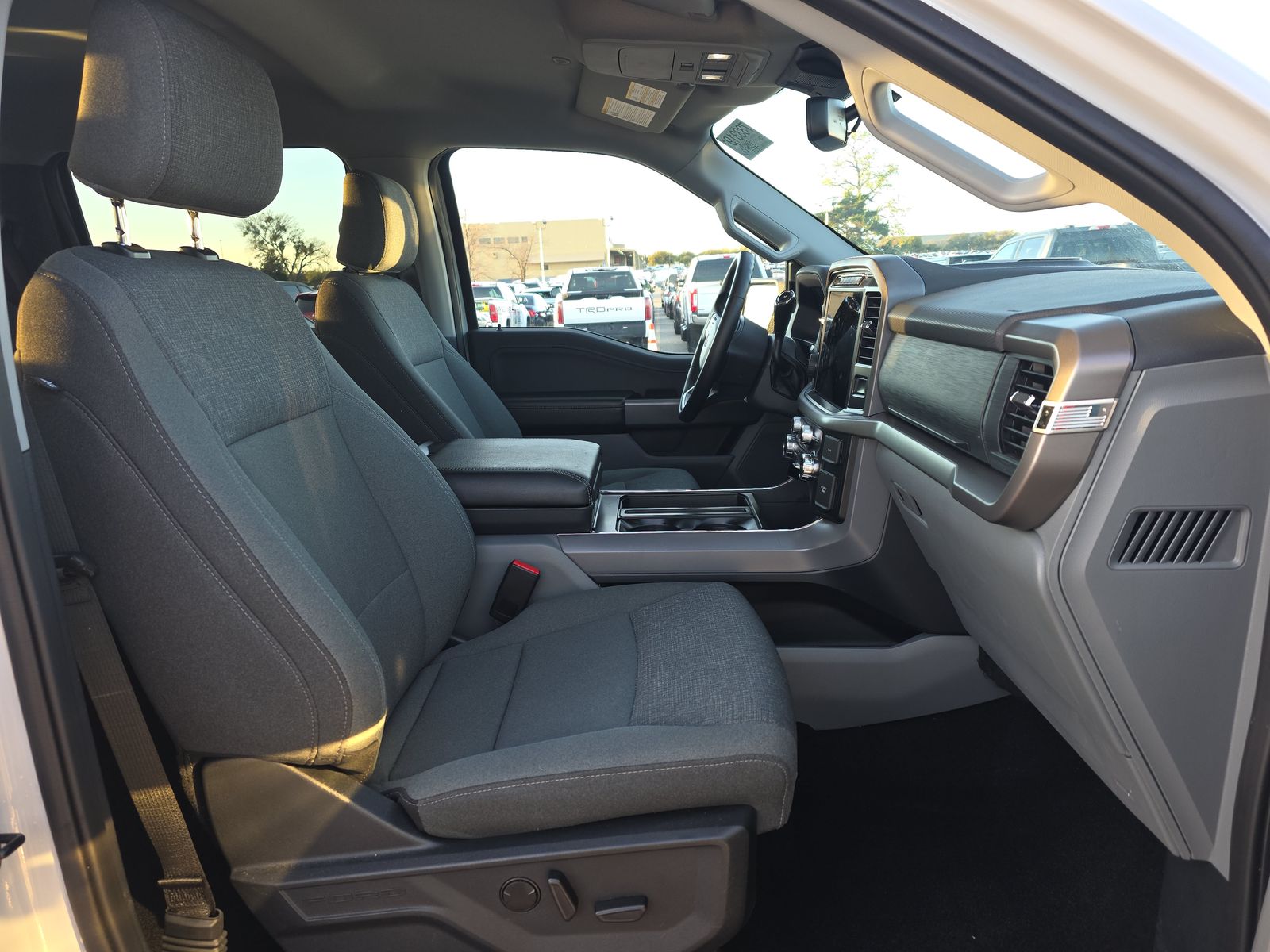 2024 Ford F-150 Hybrid XLT AWD