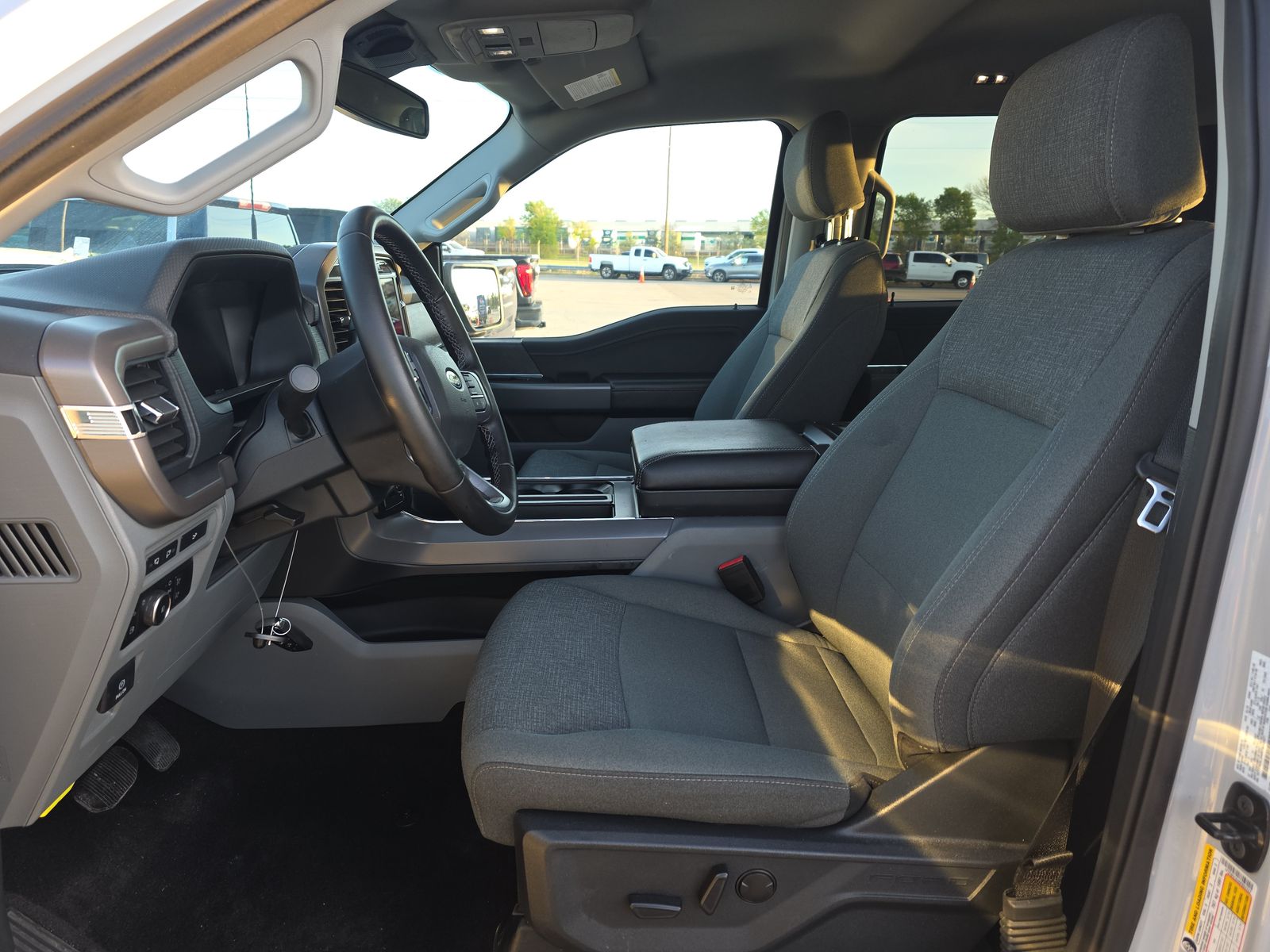 2024 Ford F-150 Hybrid XLT AWD