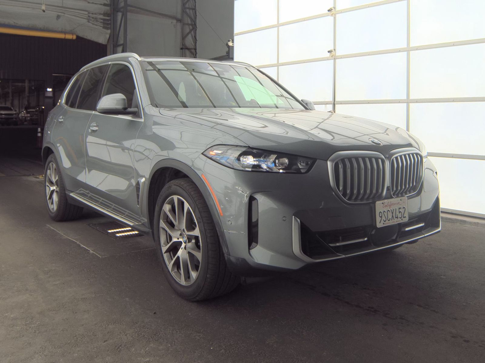 2025 BMW X5 xDrive40i AWD