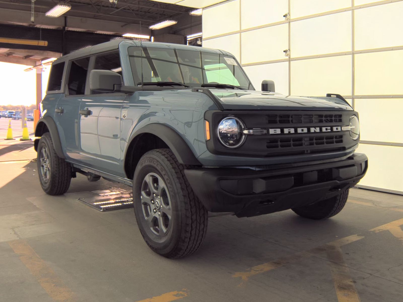 FORD BRONCO - 5