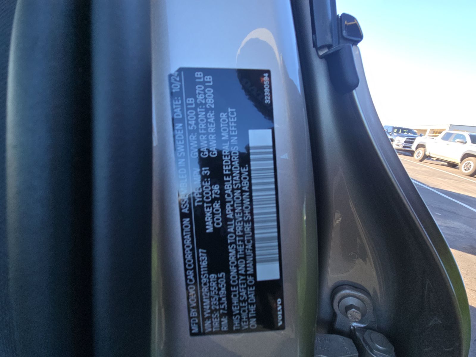 2025 Volvo XC60 B5 Plus AWD