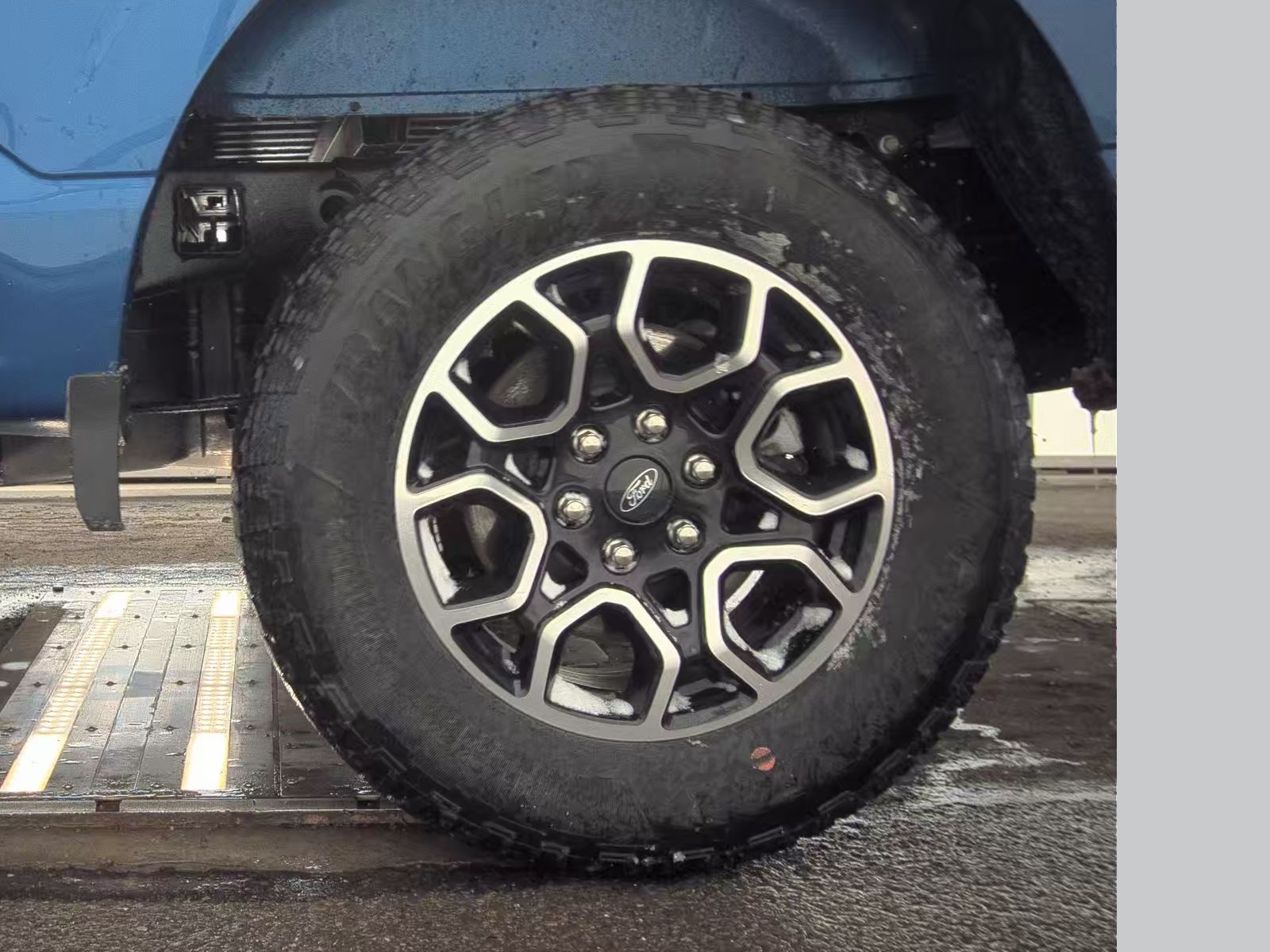 2023 Ford F-150 XLT AWD