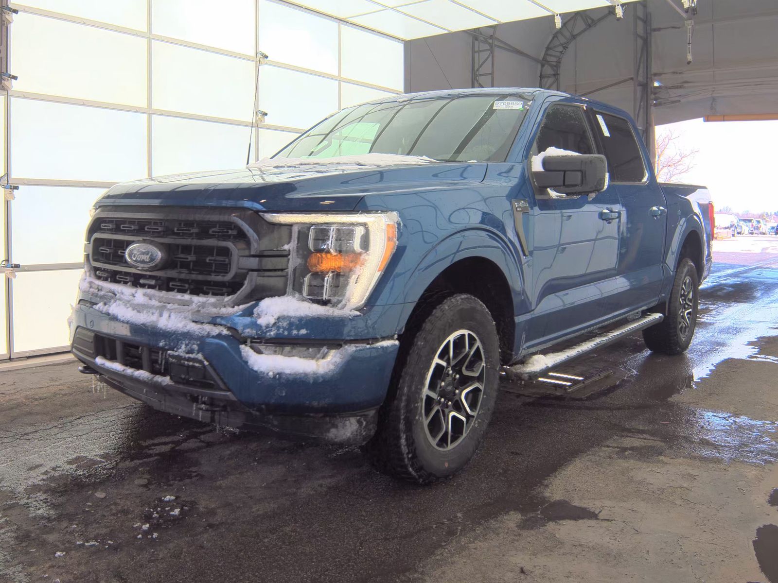 2023 Ford F-150 XLT AWD