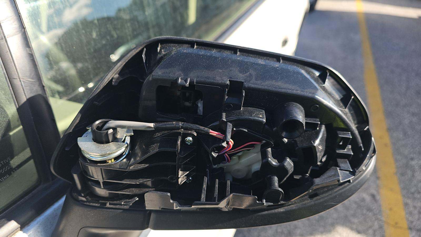 2024 Toyota Corolla Hybrid LE FWD