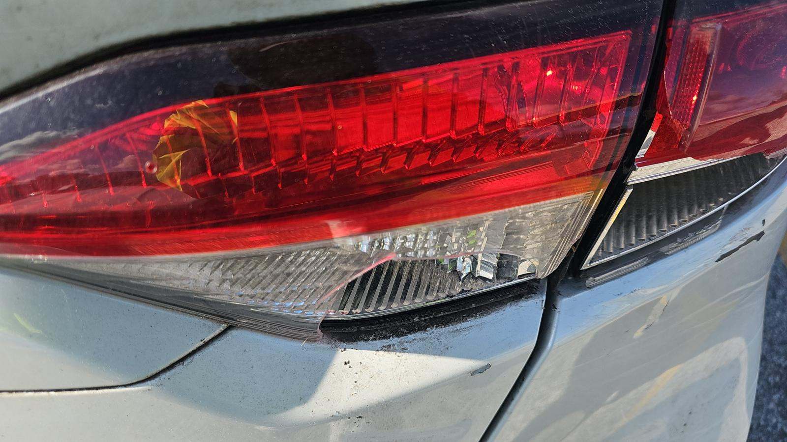 2024 Toyota Corolla Hybrid LE FWD