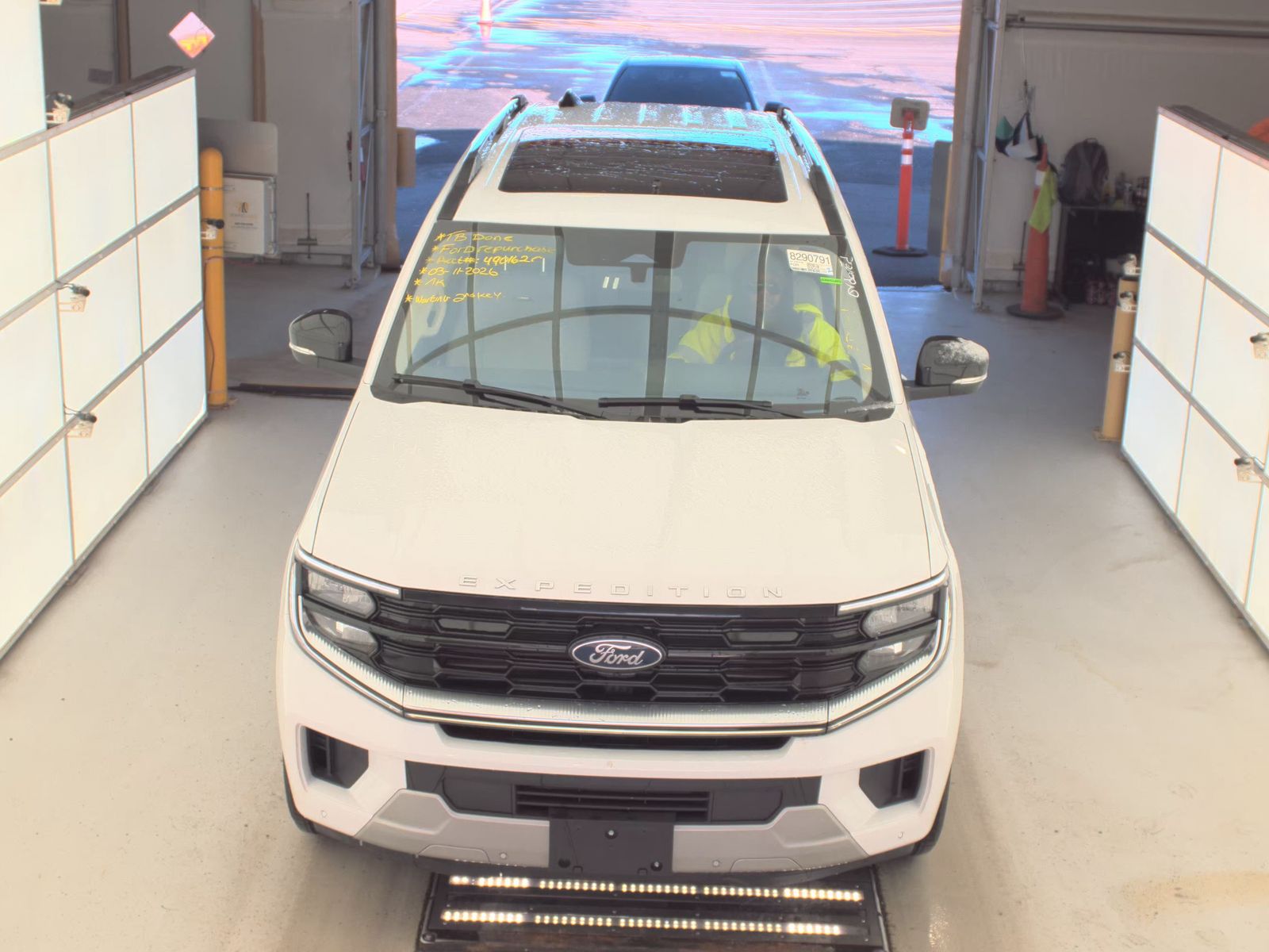 FORD EXPEDITION - 3
