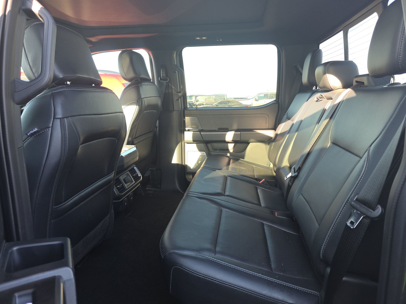 2025 Ford F-150 Hybrid Lariat AWD